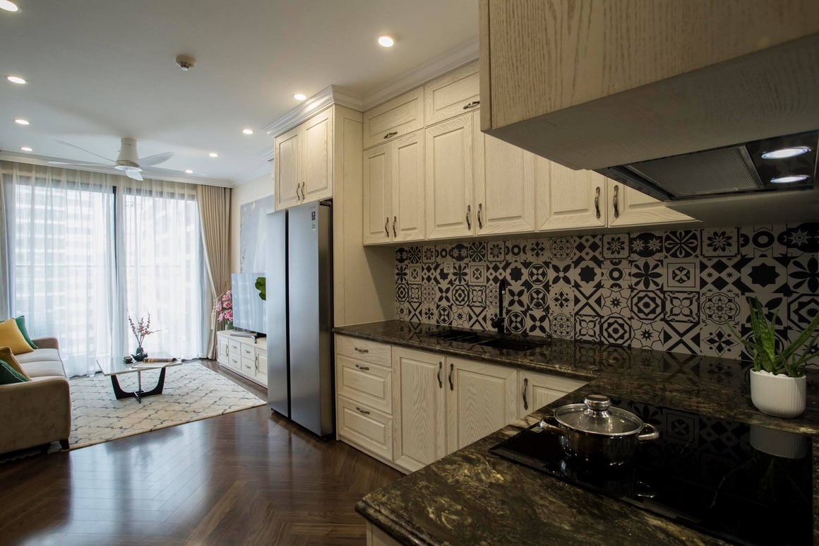 Bất ngờ trong căn hộ siêu nhỏ, chỉ 43 m2 với phong cách tân cổ điển - 2 Bất ngờ trong căn hộ siêu nhỏ, chỉ 43 m2 với phong cách tân cổ điển - 2