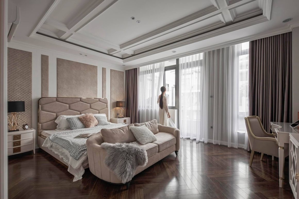 Căn biệt thự đẹp lung linh với nội thất màu Champagne, lạ mà cuốn hút - 7 Căn biệt thự đẹp lung linh với nội thất màu Champagne, lạ mà cuốn hút - 7