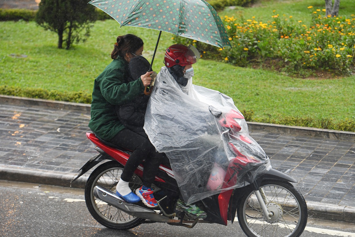 Nhịp sống khách du lịch và người dân Sapa dưới cái rét 0 độ C - 6 Nhịp sống khách du lịch và người dân Sapa dưới cái rét 0 độ C - 6