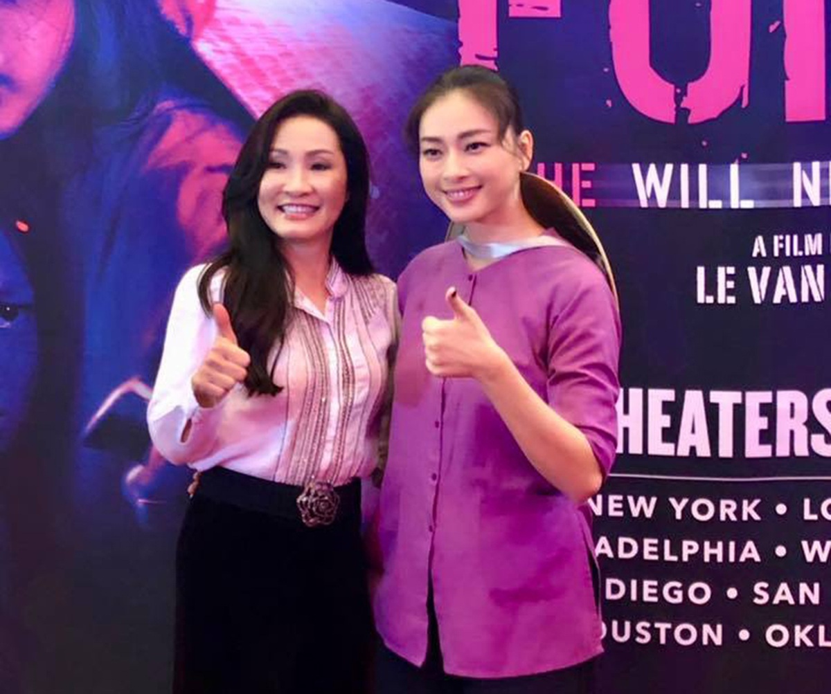 Đạo diễn &ldquo;Kong&rdquo; Jordan Vogt-Roberts đến ch&uacute;c mừng Ng&ocirc; Thanh V&acirc;n tại Mỹ - Ảnh 5.