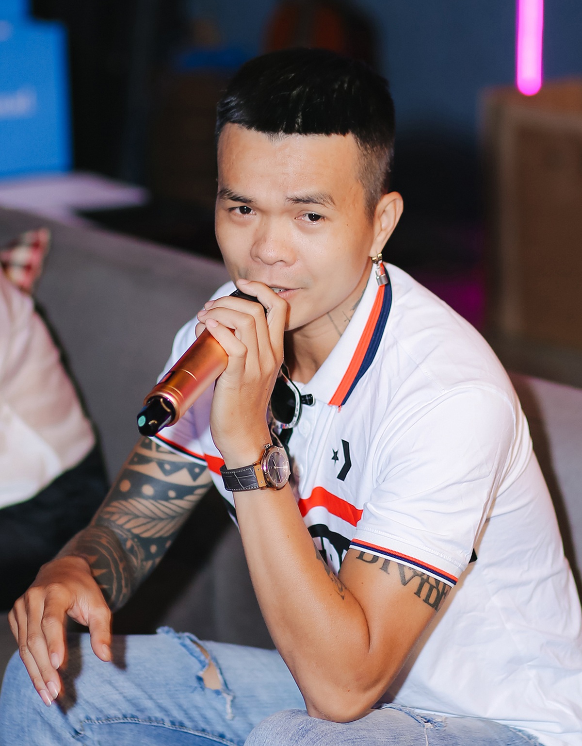 Quang Hà lên tiếng xin lỗi, gỡ bỏ ca khúc vướng nghi án đạo nhạc của T - Ảnh 4. Quang Hà lên tiếng xin lỗi, gỡ bỏ ca khúc vướng nghi án đạo nhạc của T - Ảnh 4.