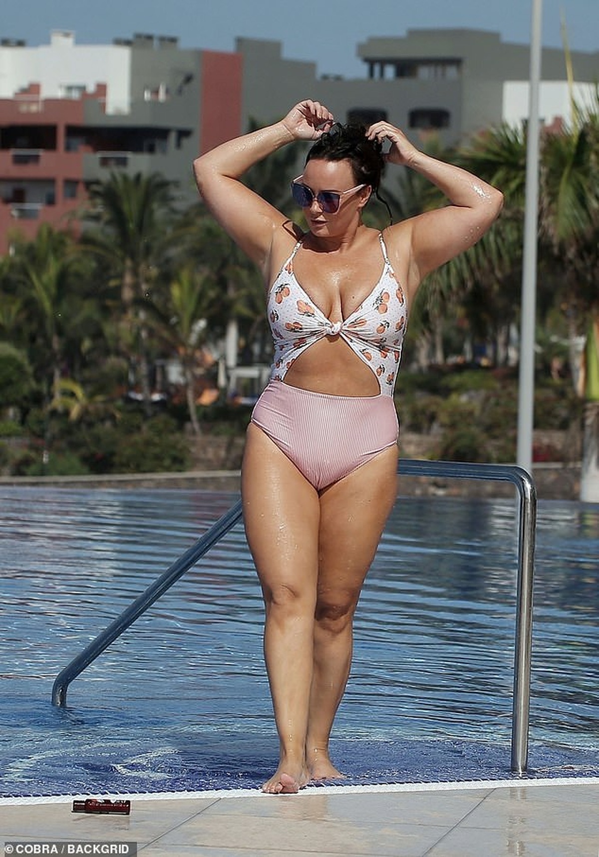 Chanelle Hayes tự tin diện áo tắm sau khi giảm gần 20 kg - Ảnh 5. Chanelle Hayes tự tin diện áo tắm sau khi giảm gần 20 kg - Ảnh 5.