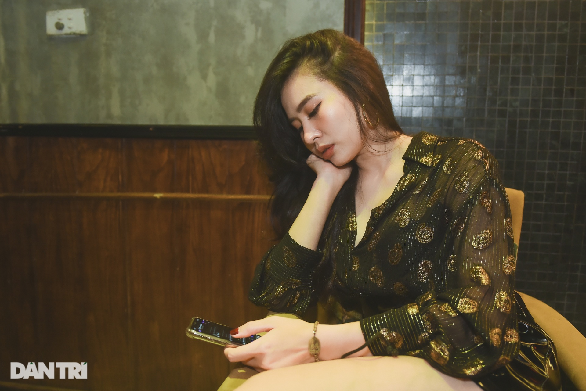 Góc khuất nữ DJ lấy chồng tuổi 20, làm mẹ đơn thân và 7 năm không ngủ