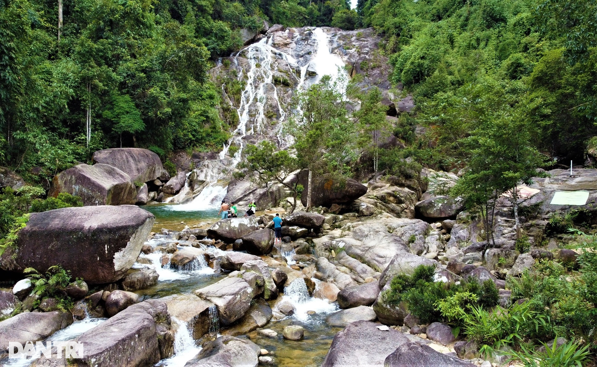 Chiêm ngưỡng Ma Hao - thác nước lọt top đẹp ảo diệu nhất Việt Nam