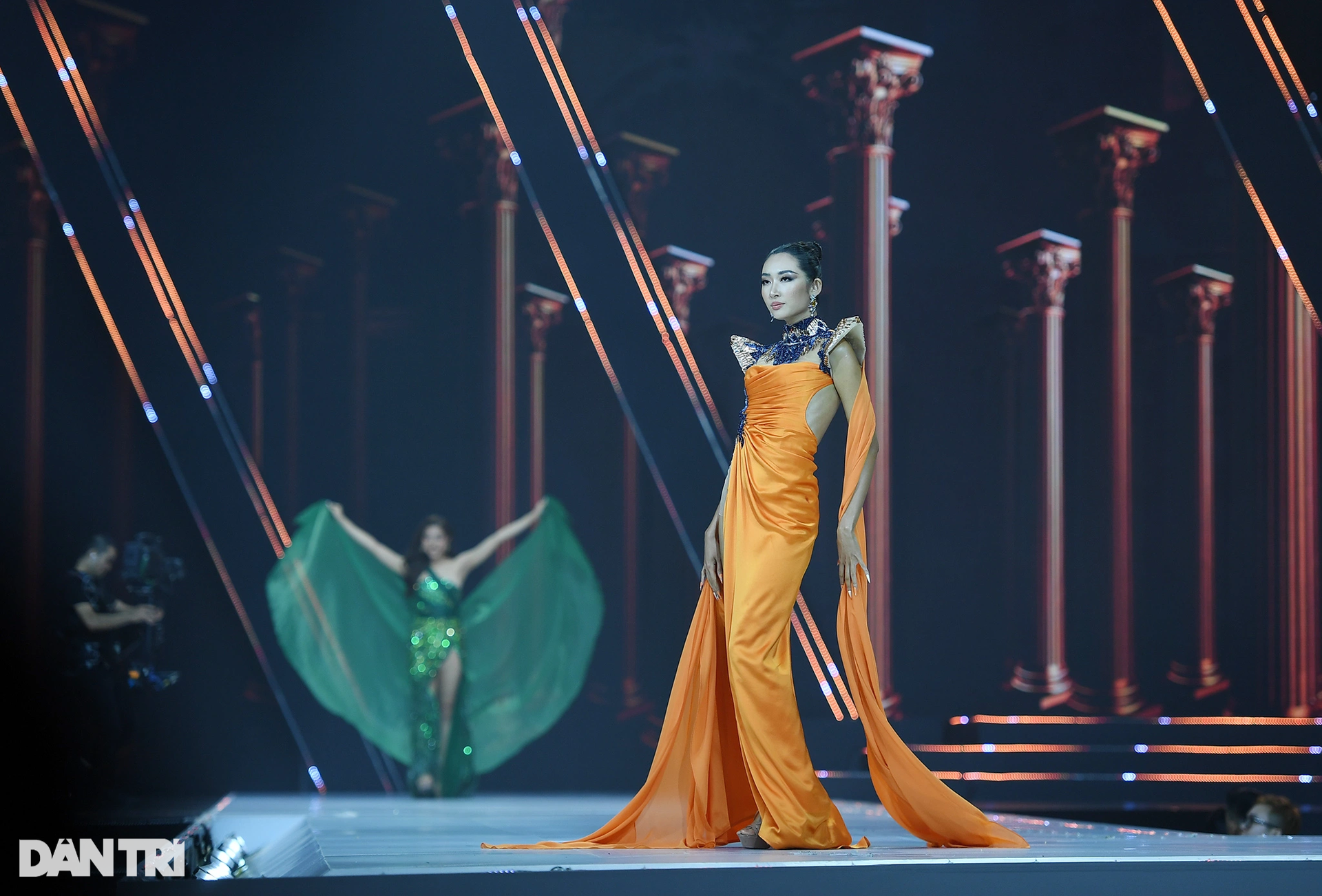 Ngắm top 41 thí sinh Hoa hậu Hoàn vũ Việt Nam lúc kín đáo, khi hở bạo - 17