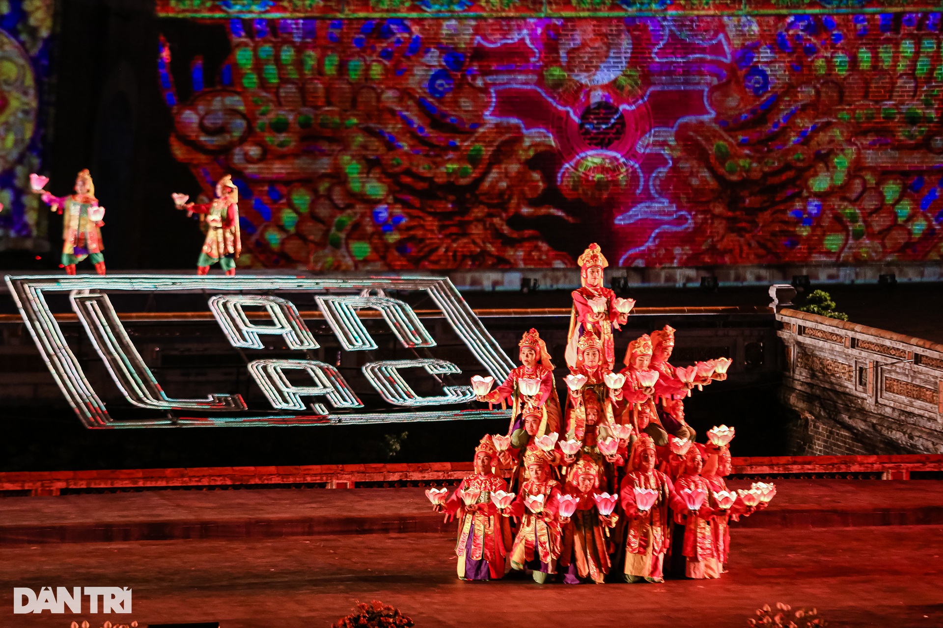 Khai màn Festival Huế 2022 với hàng loạt tiết mục nghệ thuật đặc sắc - 9