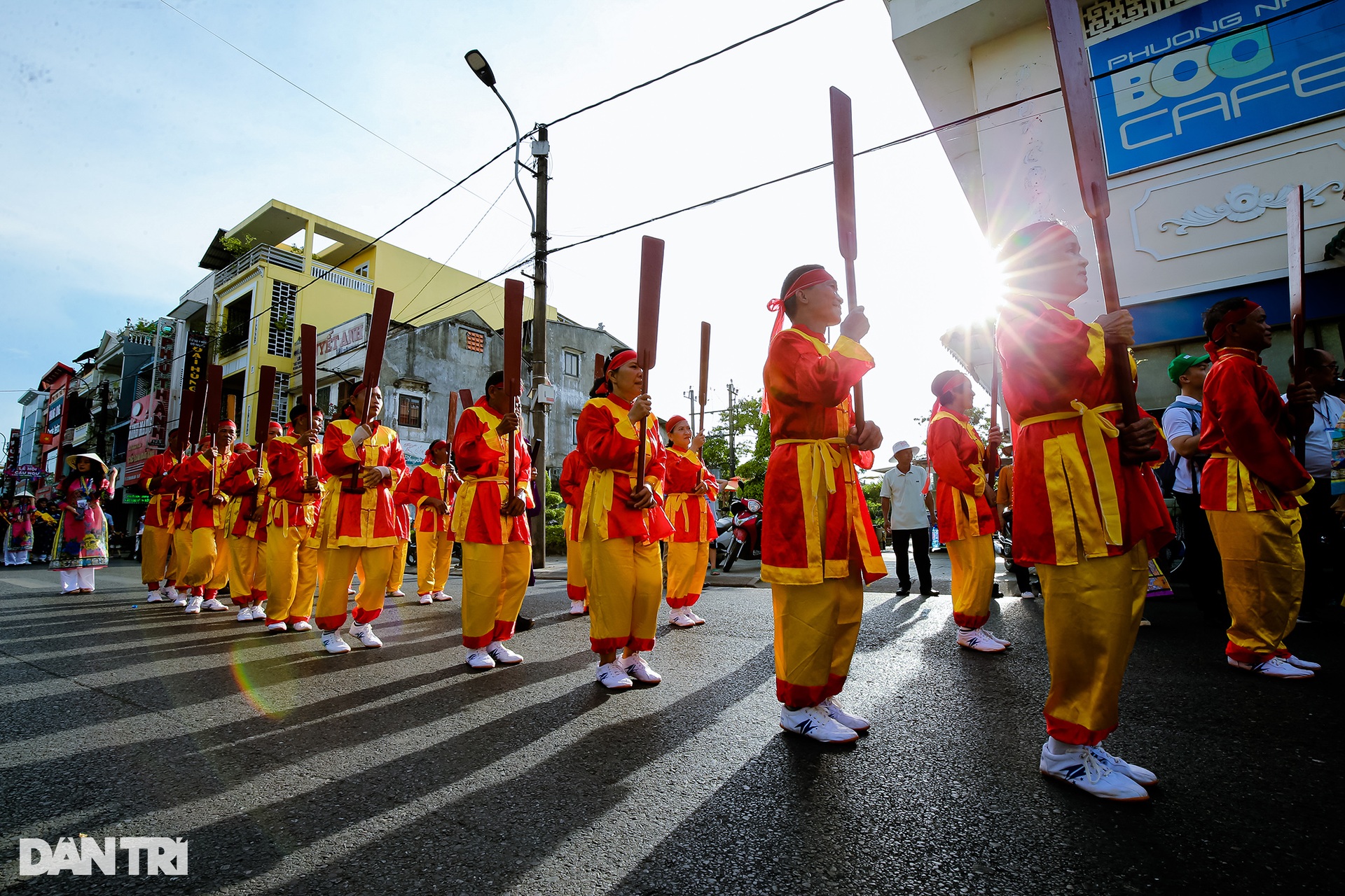 Rực rỡ sắc màu lễ hội đường phố tại Festival Huế 2022 - 10