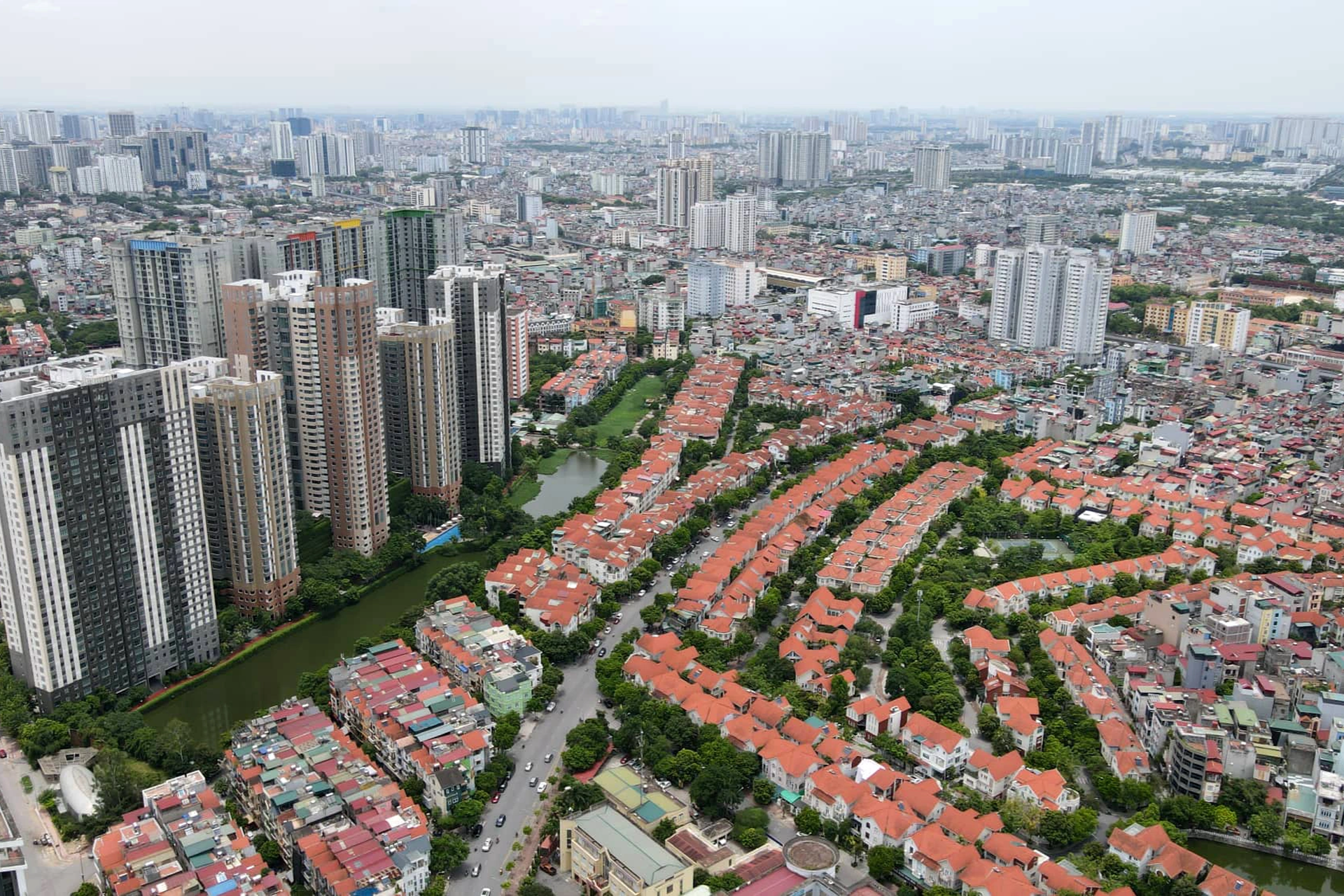 Ngân hàng thừa tiền, không để chảy vào kinh tế là sự lãng phí phát triển