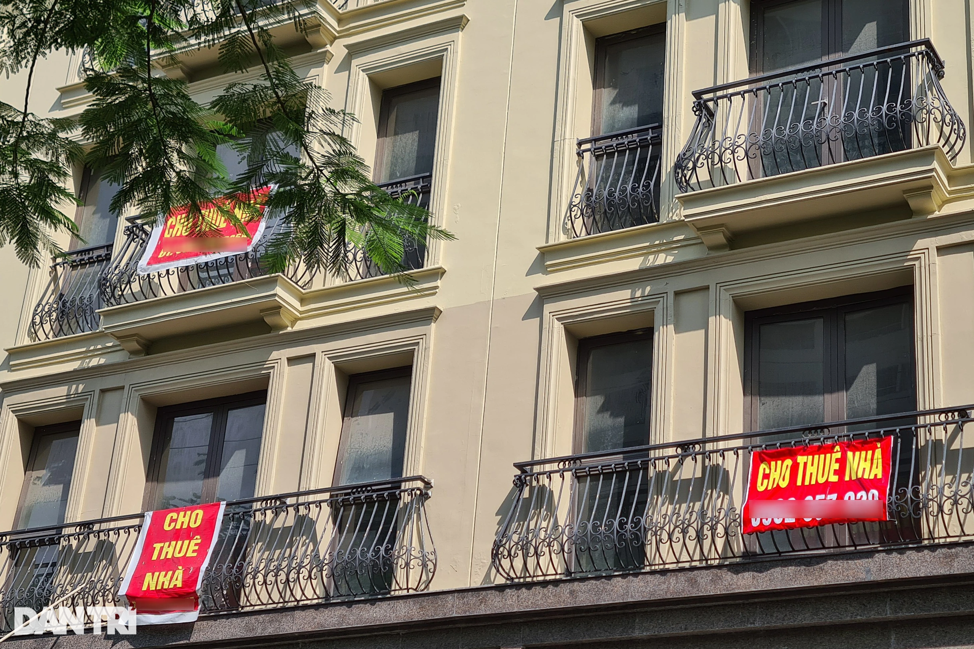 Cận cảnh shophouse giá triệu đô tại Hà Nội chật vật tìm khách thuê