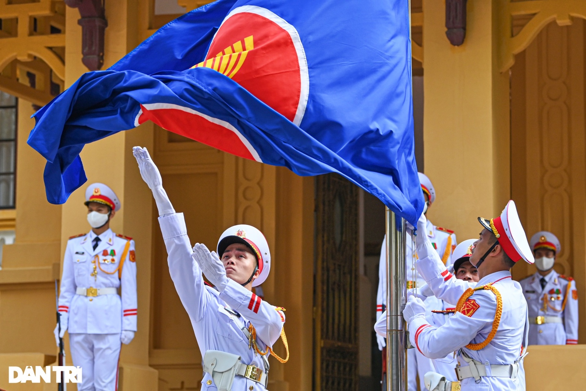 Lễ Thượng cờ kỷ niệm 55 năm Ngày thành lập ASEAN - 8
