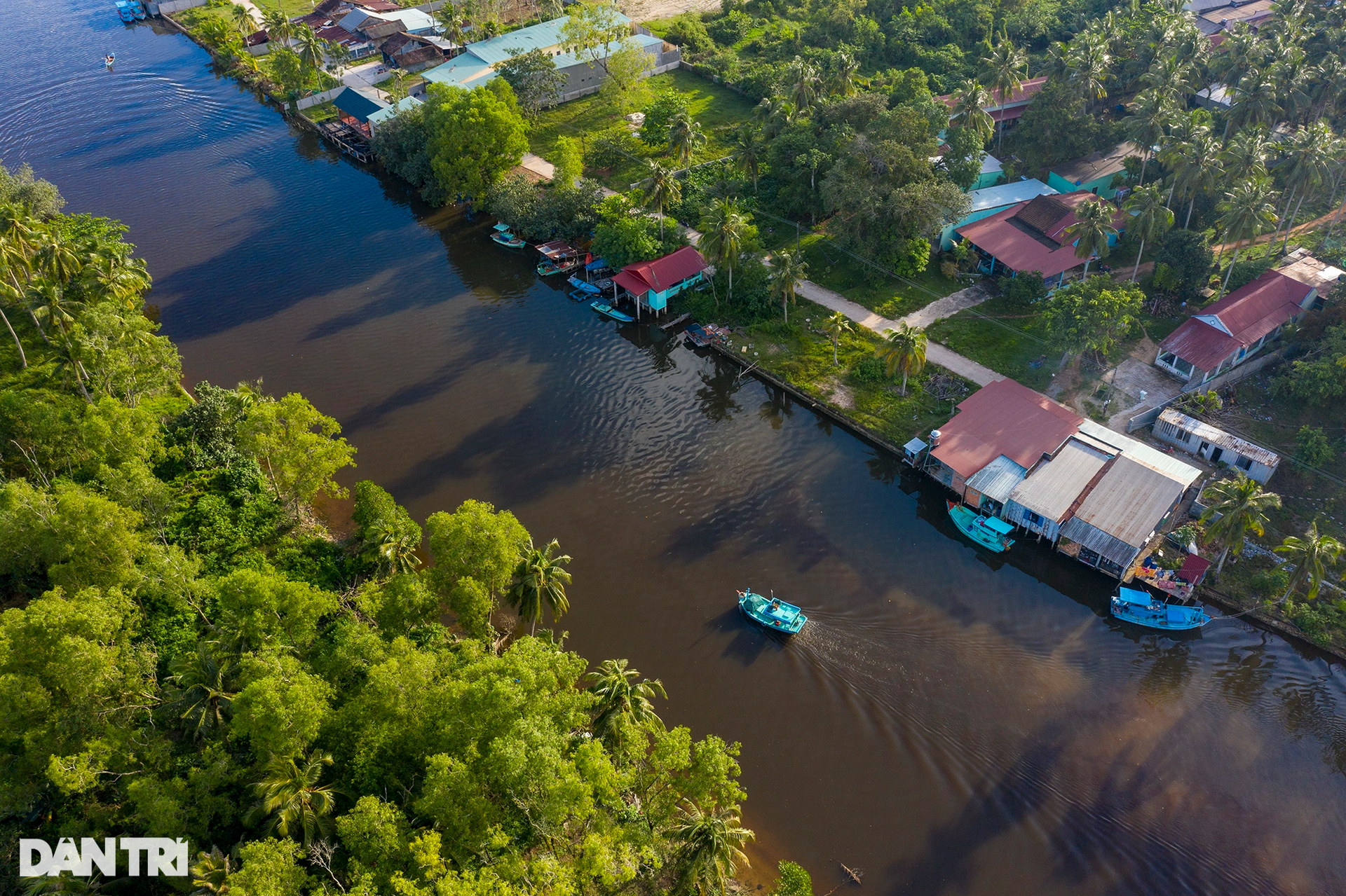 Khám phá hệ thống sông, rạch dài hàng trăm kilomet trên đảo Phú Quốc