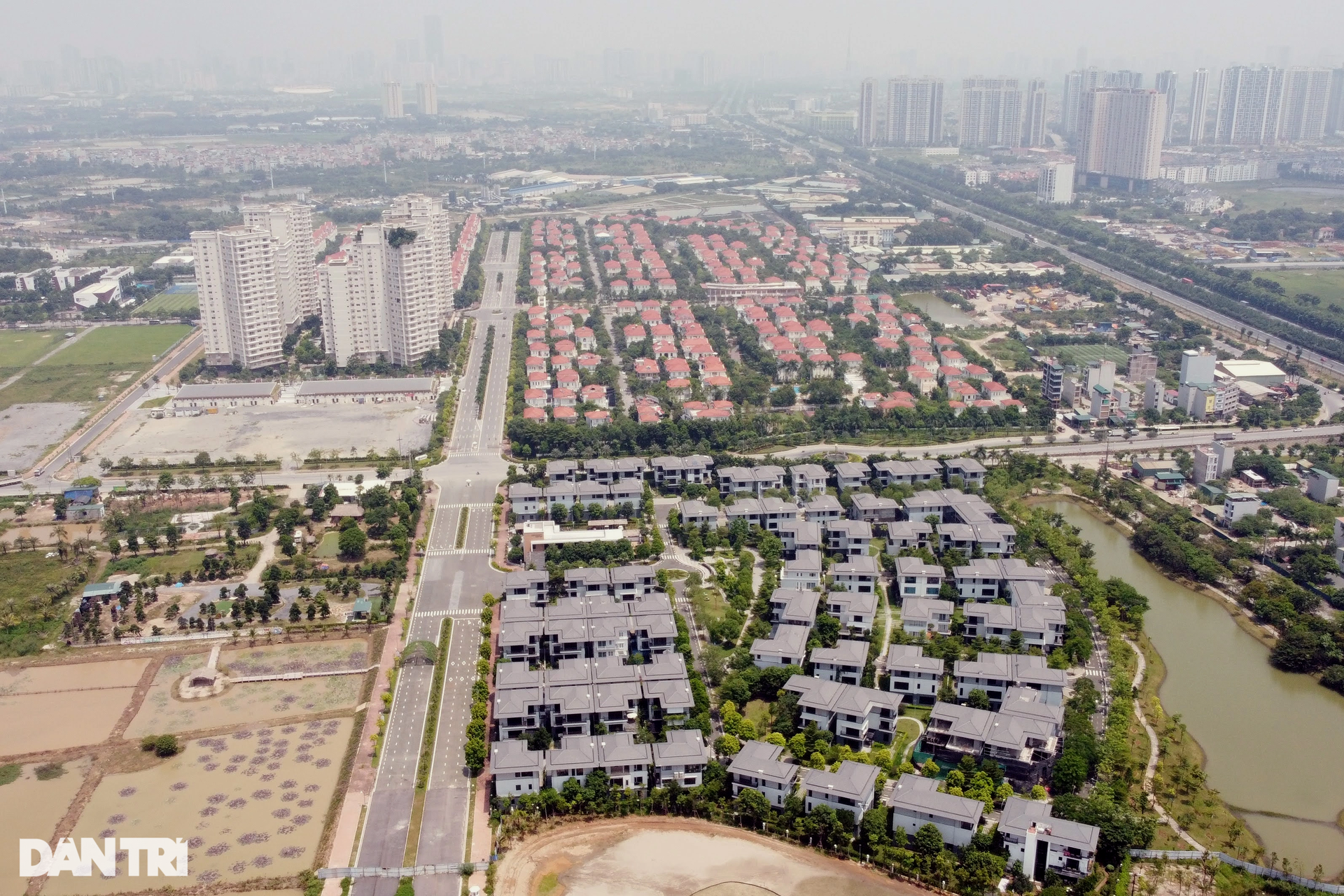 Khu đô thị Bắc An Khánh còn nhiều đất hoang sau hơn một thập kỷ xây dựng - 1