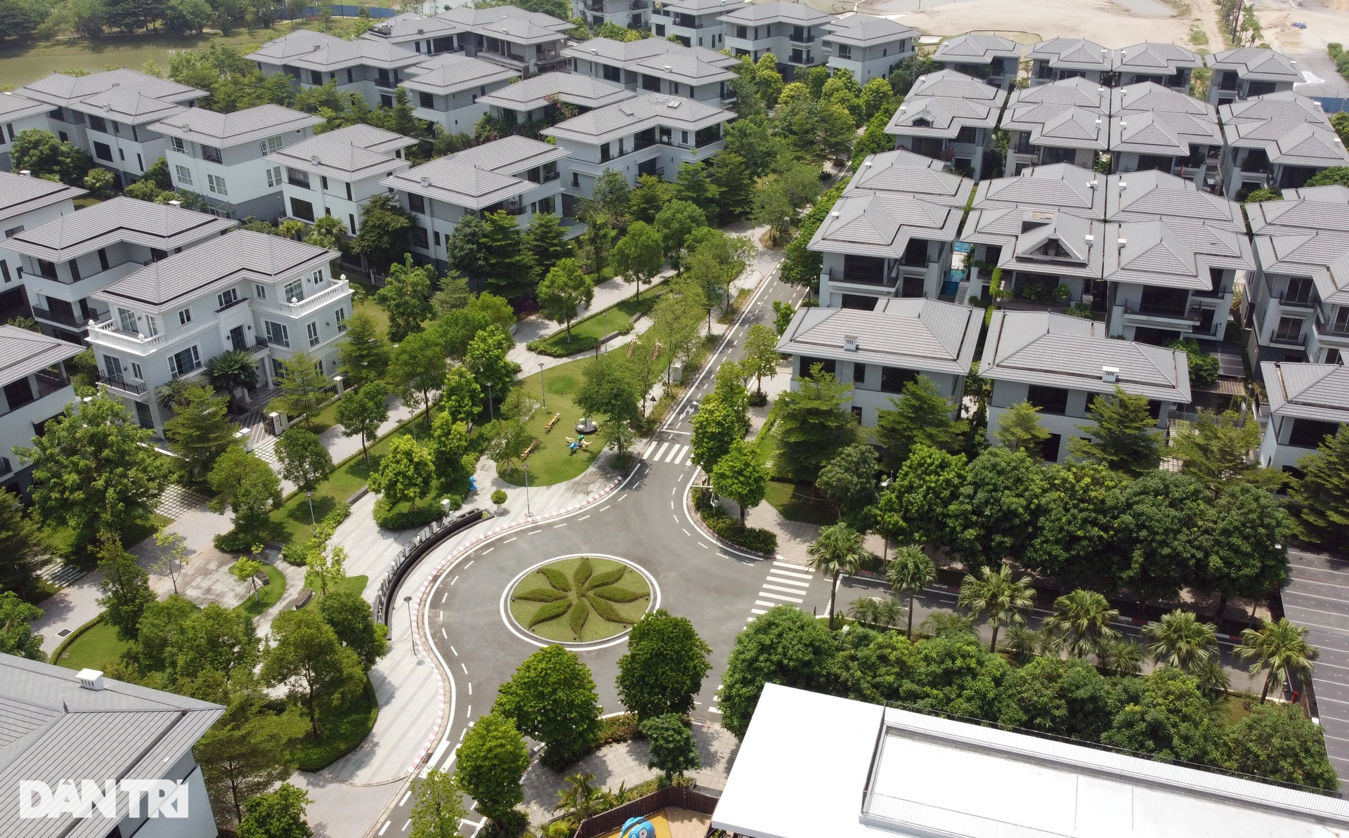 Khu đô thị Bắc An Khánh còn nhiều đất hoang sau hơn một thập kỷ xây dựng - 3 Khu đô thị Bắc An Khánh còn nhiều đất hoang sau hơn một thập kỷ xây dựng - 3