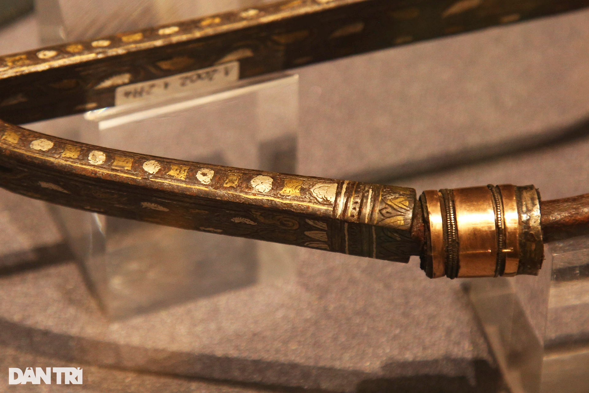 Báu vật của vua được chế tác đỉnh cao trưng bày ở Hoàng thành Thăng Long