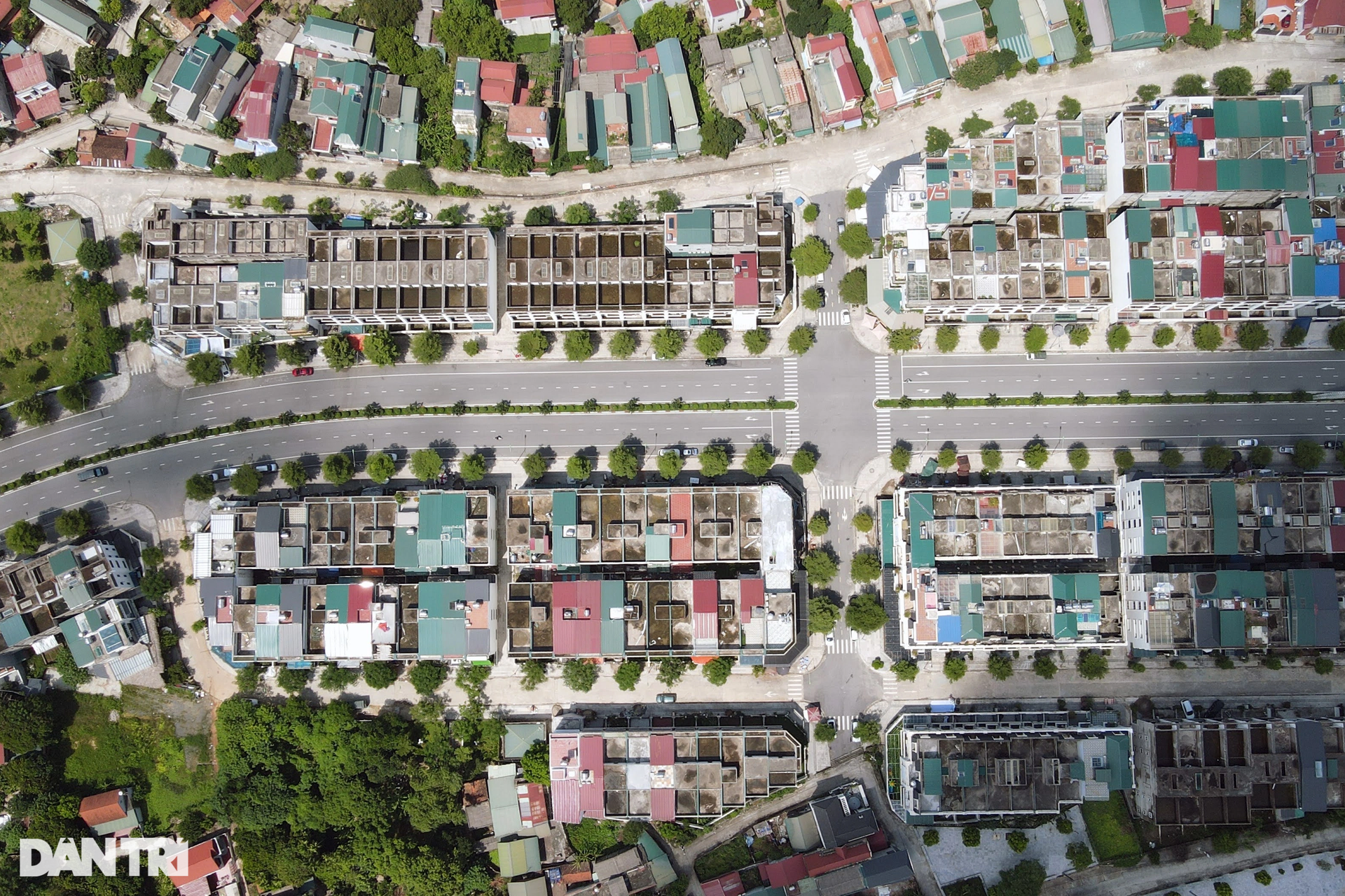 Sau hơn 10 năm triển khai, khu đô thị HUD Sơn Tây vẫn dở dang - 2 Sau hơn 10 năm triển khai, khu đô thị HUD Sơn Tây vẫn dở dang - 2