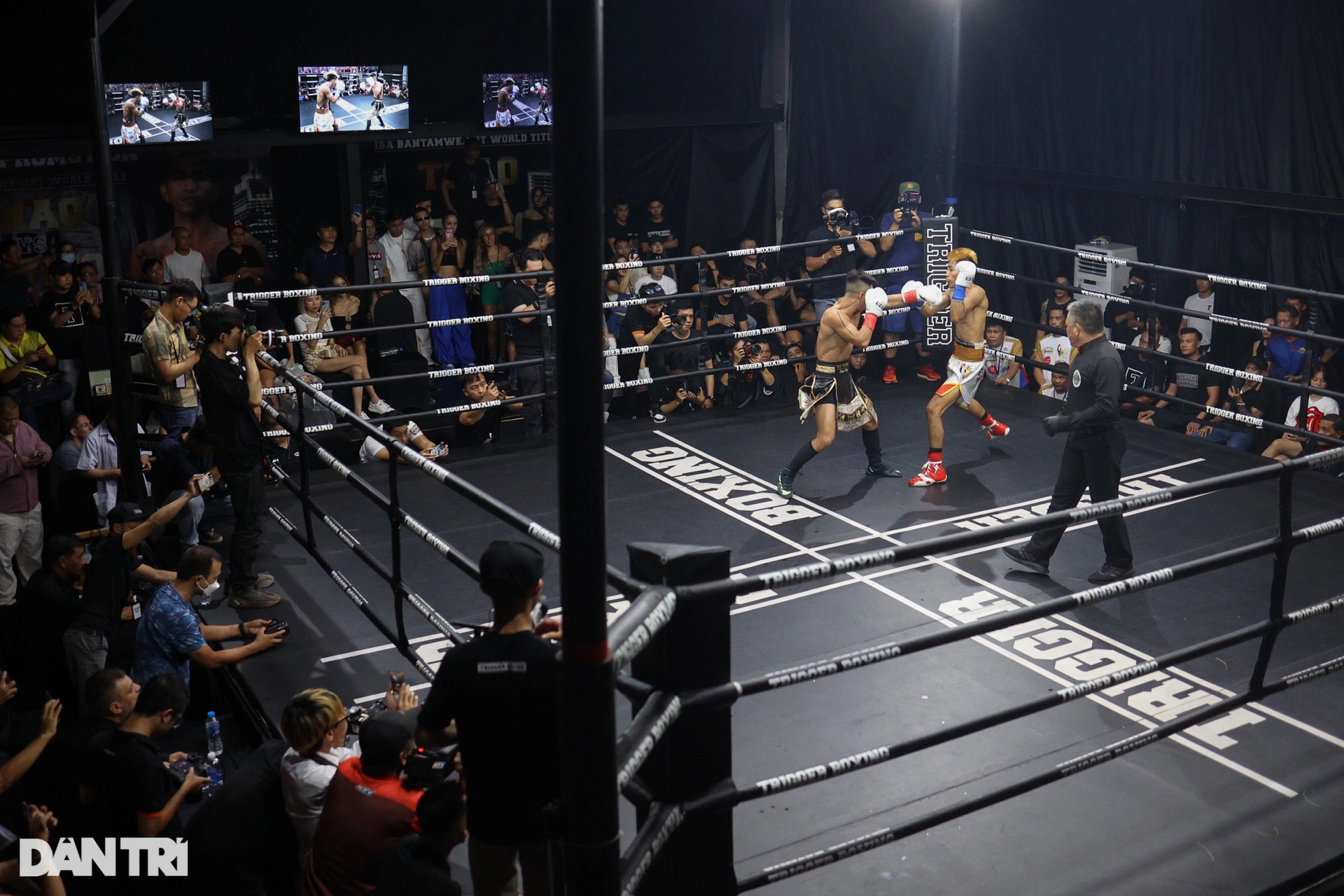 Võ sĩ Trần Văn Thảo hạ knock-out đối thủ để giành đai vô địch IBA thế giới - 2 Võ sĩ Trần Văn Thảo hạ knock-out đối thủ để giành đai vô địch IBA thế giới - 2