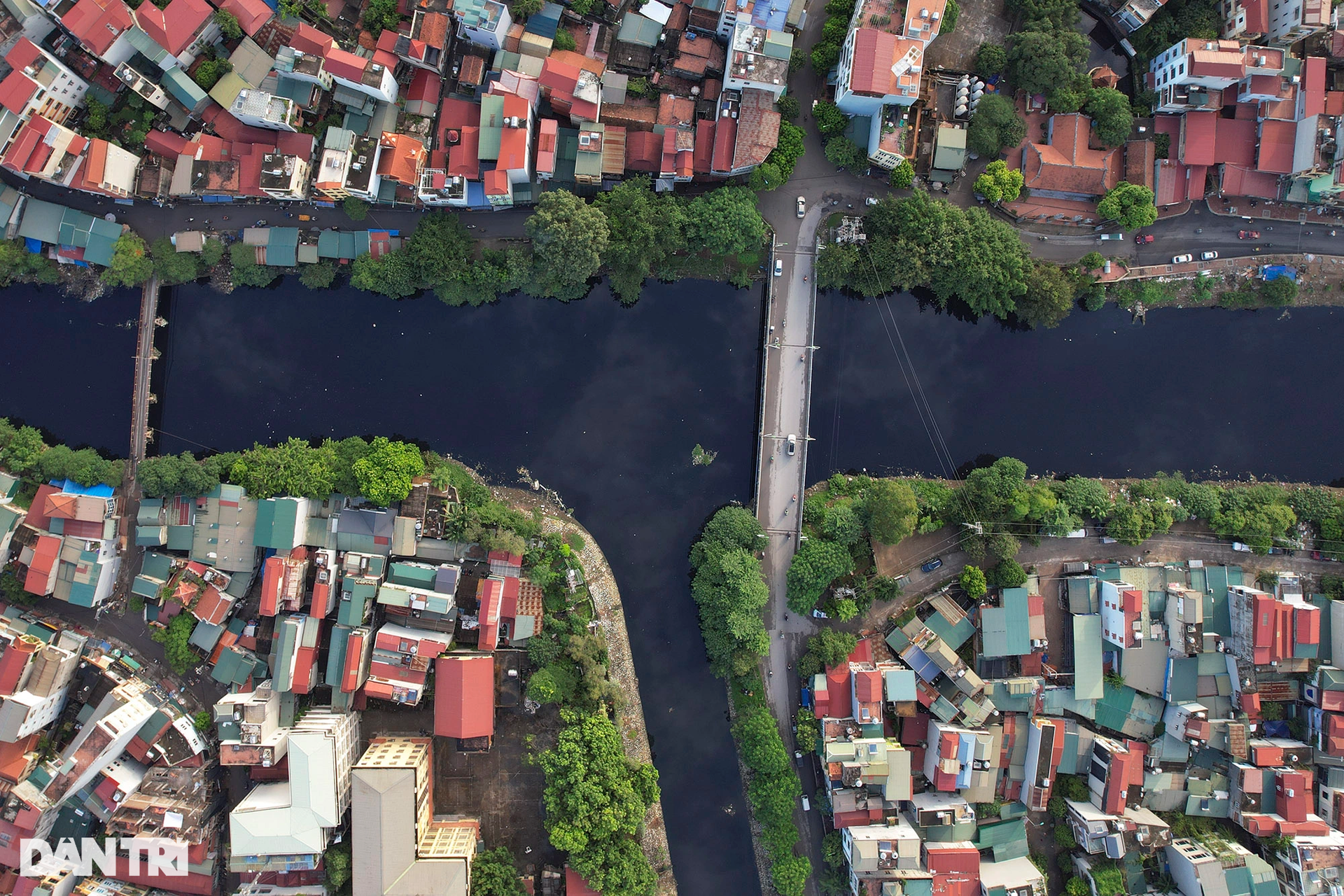 14km dòng sông chết Tô Lịch giữa lòng thành phố Hà Nội - 19