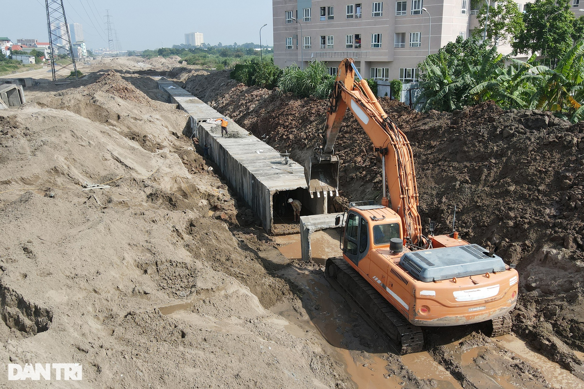 Hà Nội: Đường vành đai 3,5 hơn 1.000 tỷ đồng thi công ì ạch, chậm tiến độ