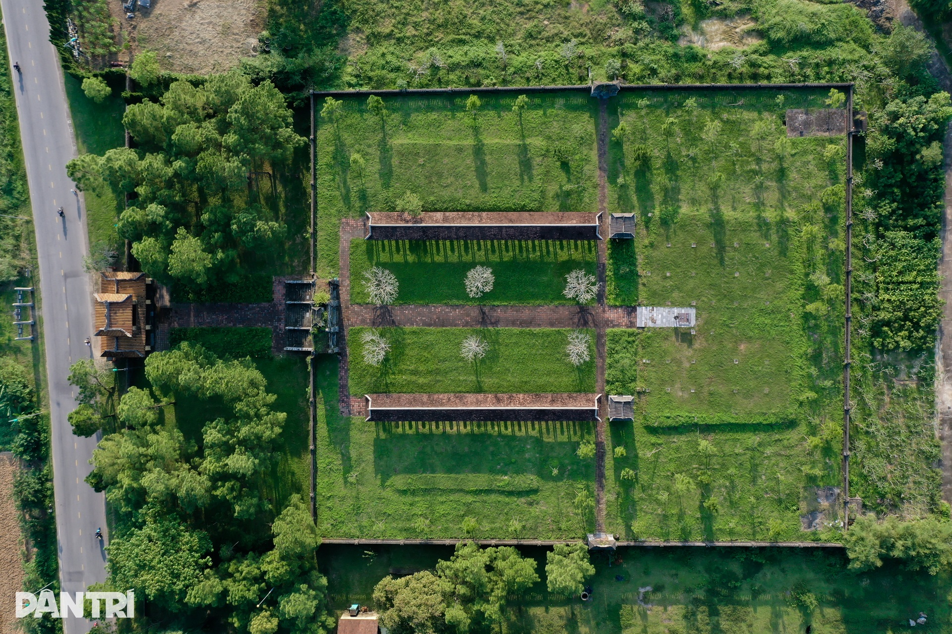 Explore the 200-year-old Temple of Literature in Hue - 11