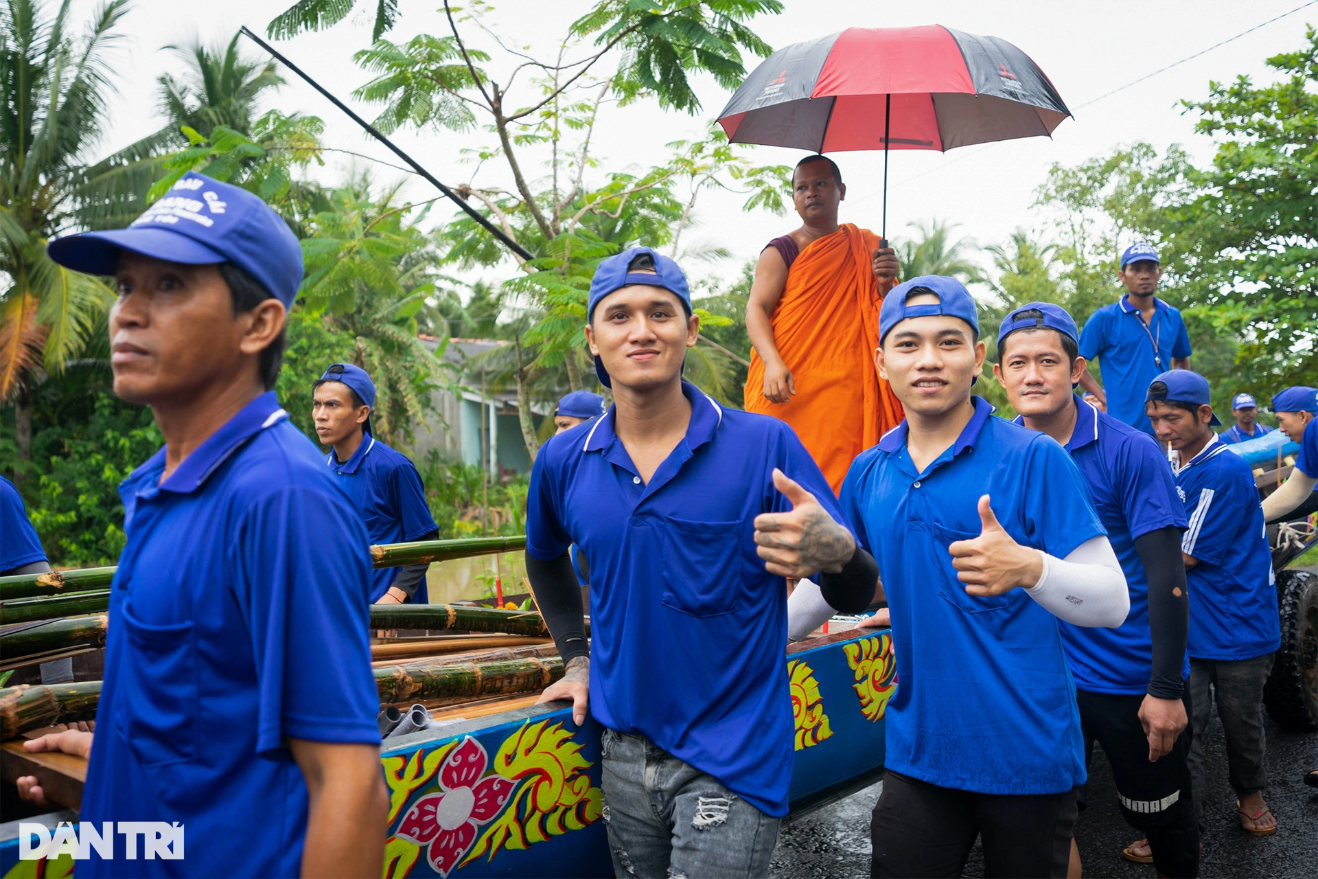 Close-up of the Ngo boat launching ceremony of the Khmer people in the South - 9