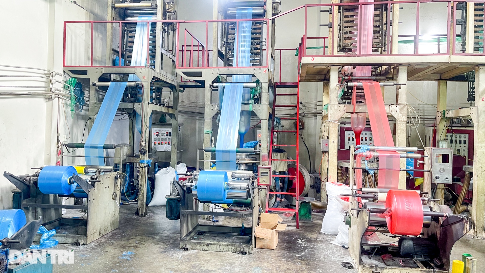 Rùng mình công nghệ tái chế nilon bẩn ở làng xay rác lớn nhất Việt Nam - 19 Rùng mình công nghệ tái chế nilon bẩn ở làng xay rác lớn nhất Việt Nam - 19