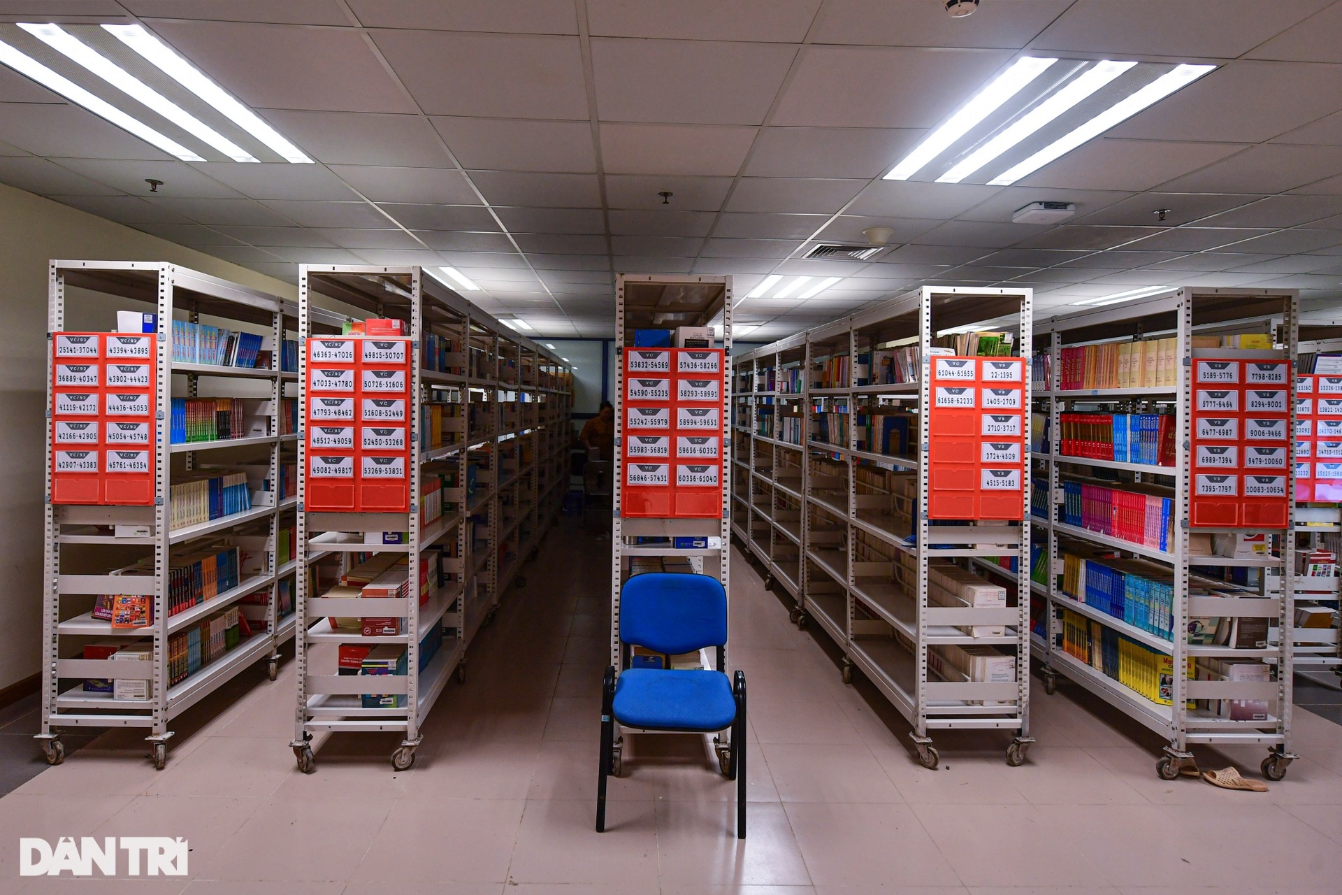 Khám phá thư viện được đầu tư gần 300 tỷ bên trong trường đại học ở Hà Nội - 7