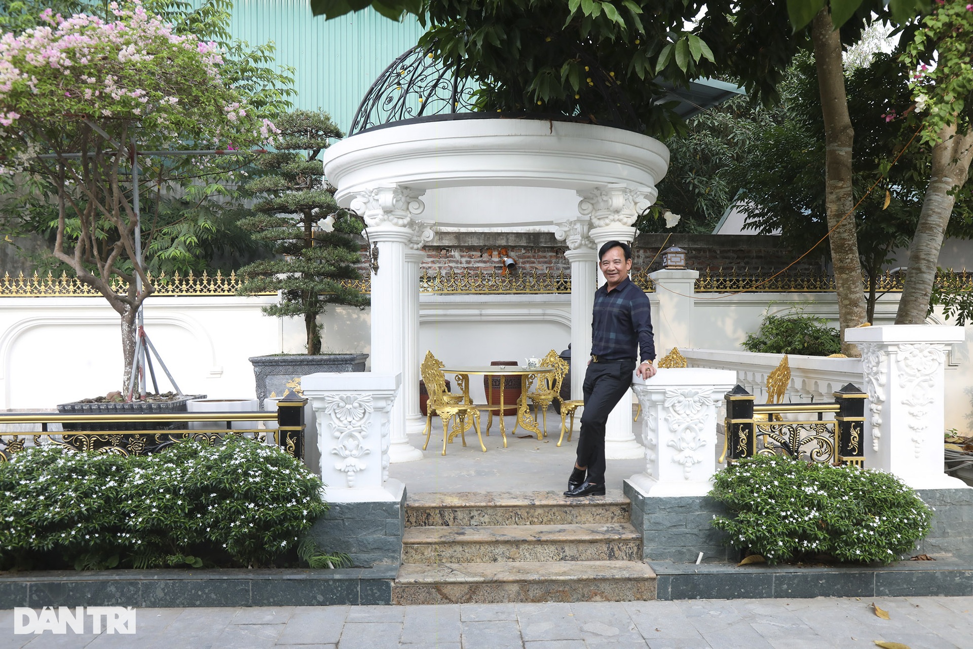 Biệt thự nhà vườn như lâu đài của Đại gia chân đất Quang Tèo - 7 Biệt thự nhà vườn như lâu đài của Đại gia chân đất Quang Tèo - 7