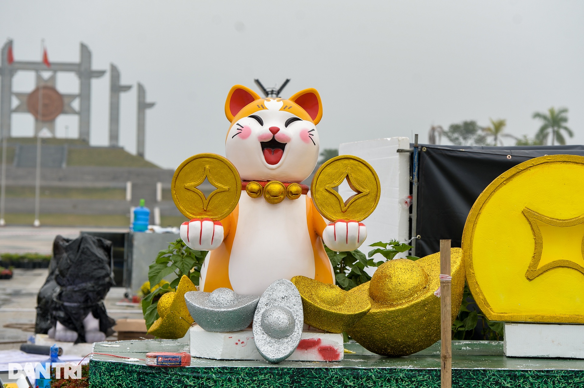The cat mascot family greets the Spring of the Rabbit 2023 in Hoa Binh - 5