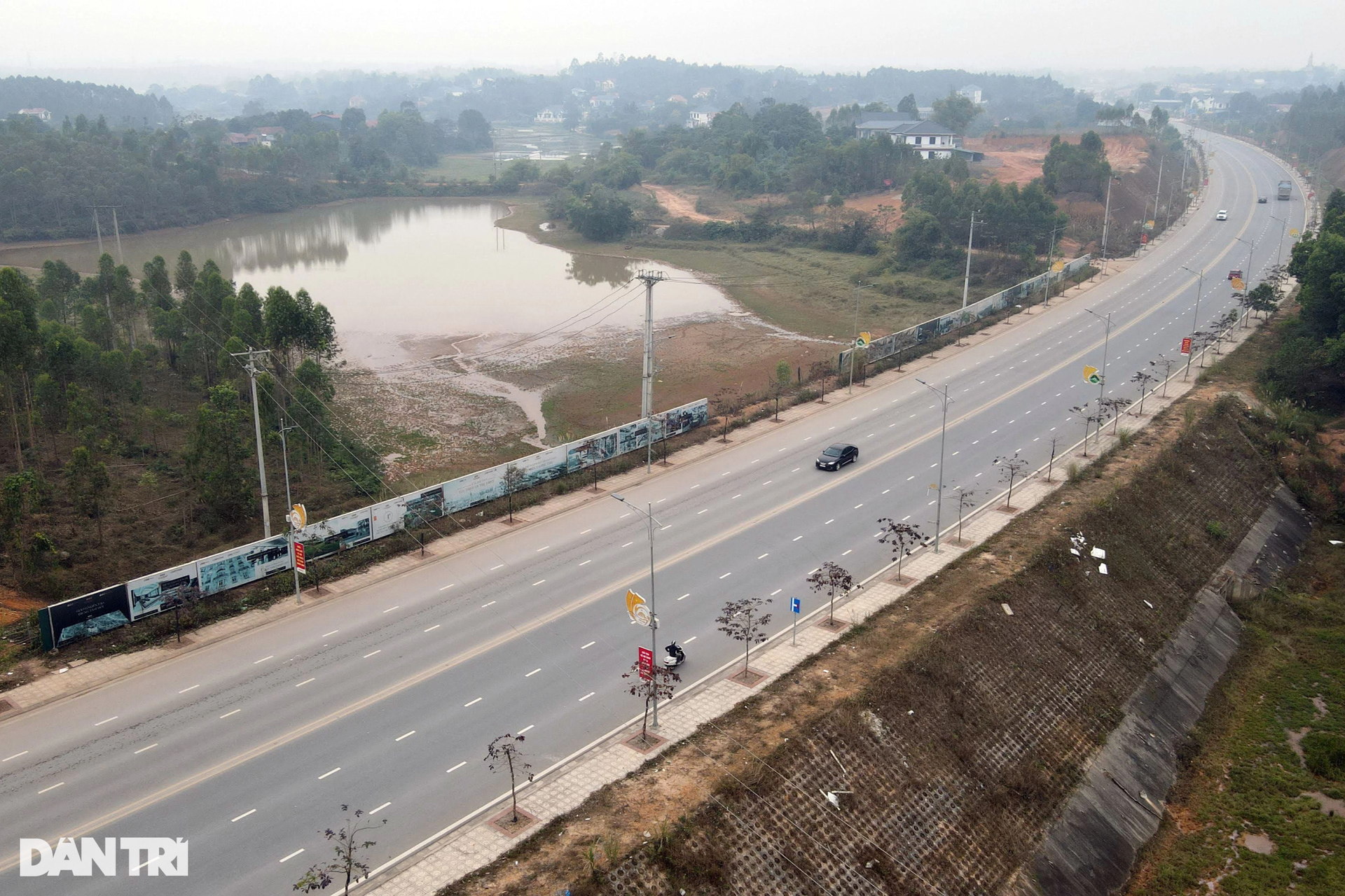 Cảnh hoang tàn ở dự án hơn 4.000 tỷ đồng của FLC tại Phú Thọ - 11 Cảnh hoang tàn ở dự án hơn 4.000 tỷ đồng của FLC tại Phú Thọ - 11