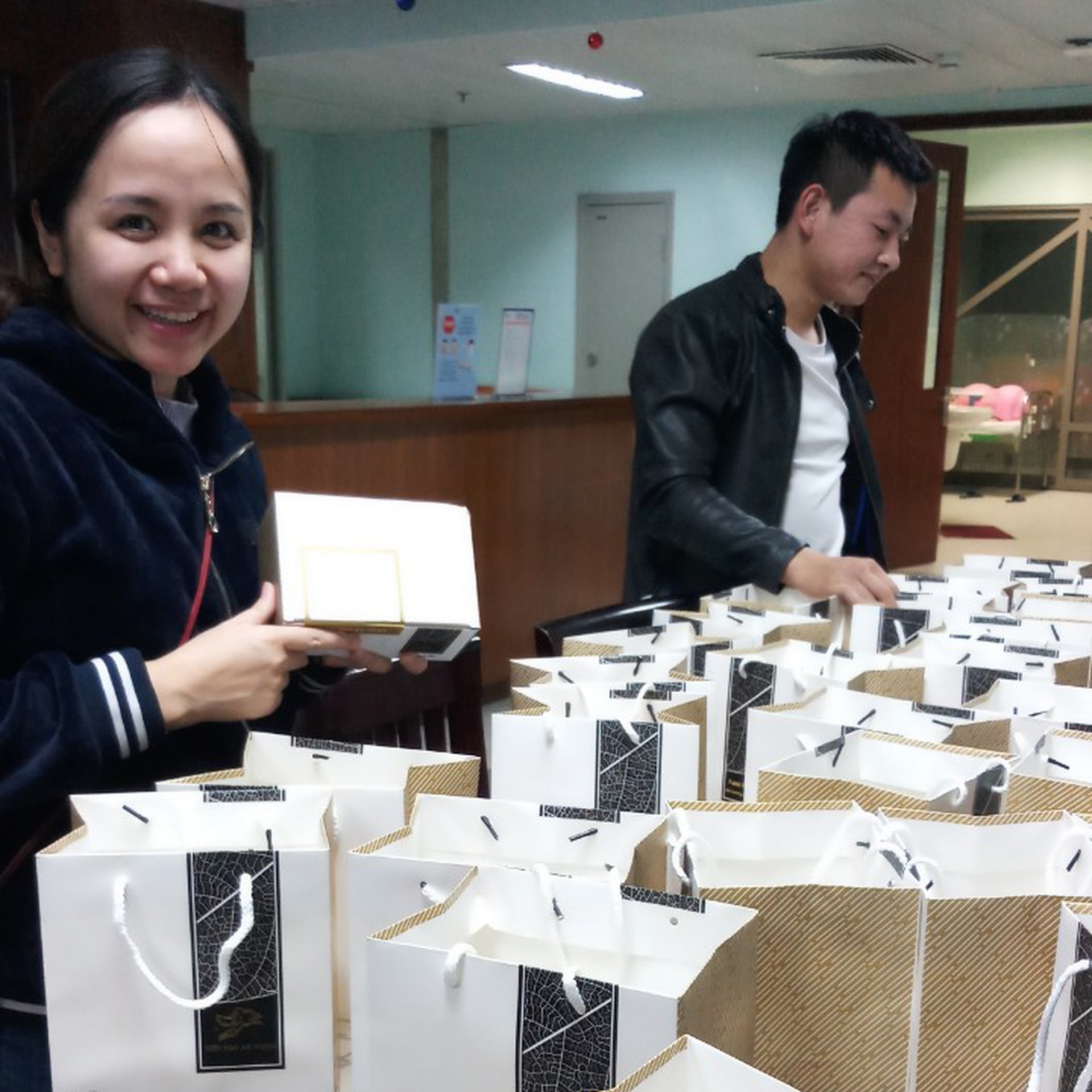 Cuộc sống của bé Tom - chiến binh ung thư gây xúc động mạnh 5 năm trước - 11 Cuộc sống của bé Tom - chiến binh ung thư gây xúc động mạnh 5 năm trước - 11