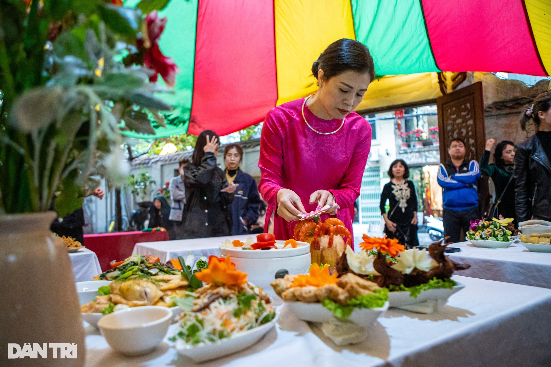 Unique contest of cooking traditional dishes combined with modern in Hanoi - 7