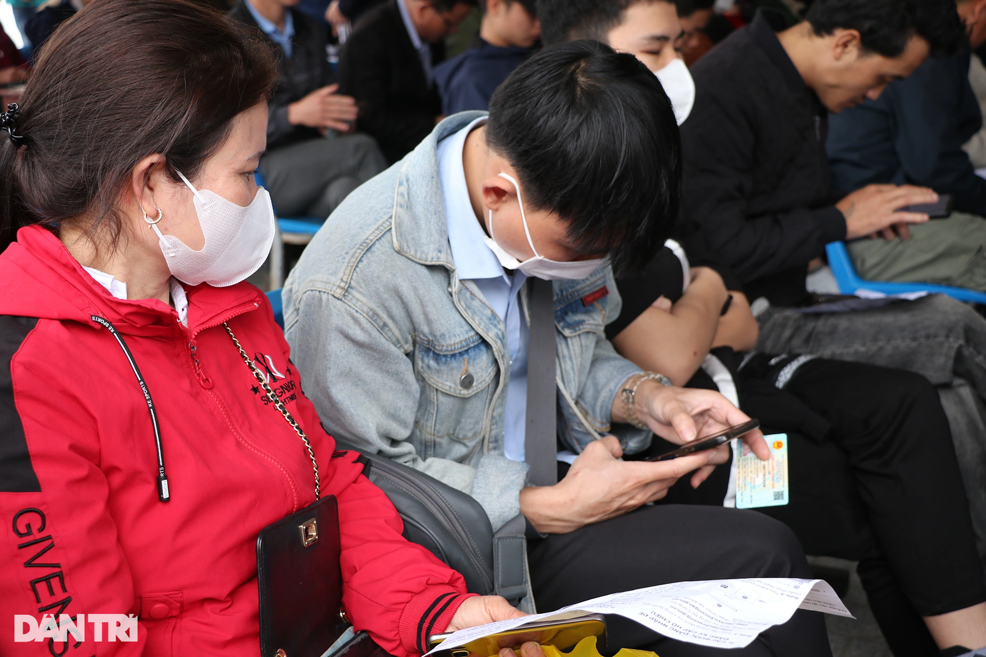 Đăng ký cấp đổi hộ chiếu online, giảm chi phí đi lại cho người dân - 5 Đăng ký cấp đổi hộ chiếu online, giảm chi phí đi lại cho người dân - 5