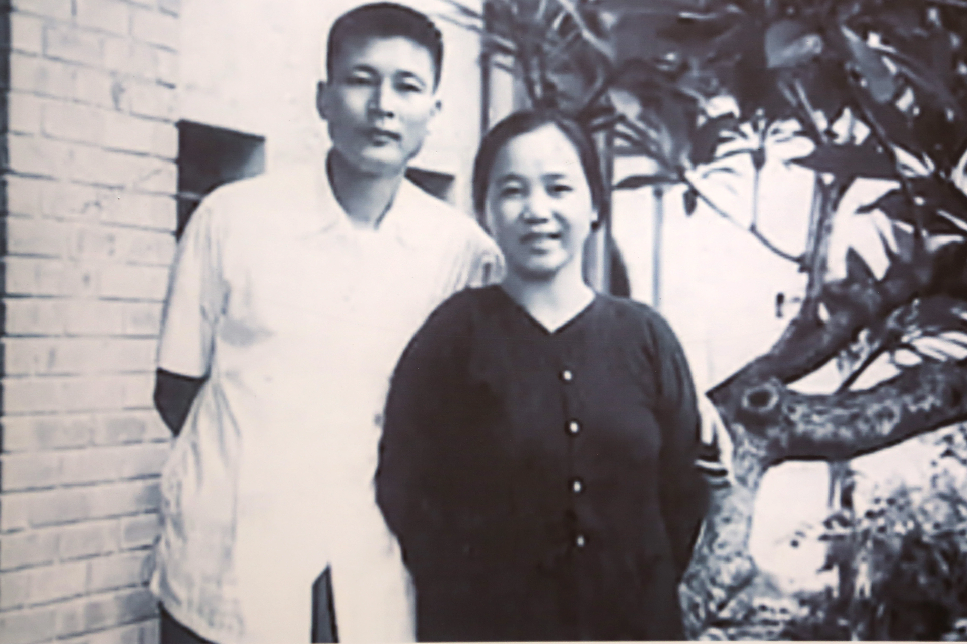Nhìn lại những hình ảnh quý về vị Tư lệnh đường Trường Sơn huyền thoại - 12 Nhìn lại những hình ảnh quý về vị Tư lệnh đường Trường Sơn huyền thoại - 12