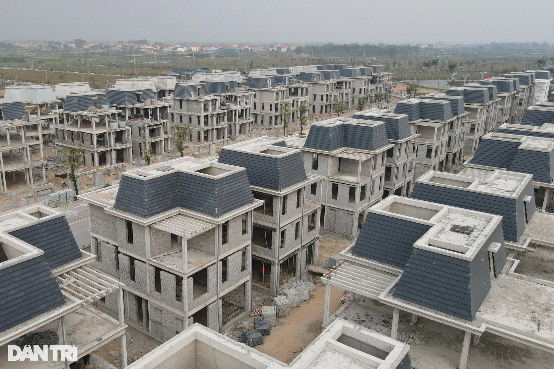 Từng xôn xao sốt giá, dự án HUD Mê Linh Central giờ thế nào? - 4