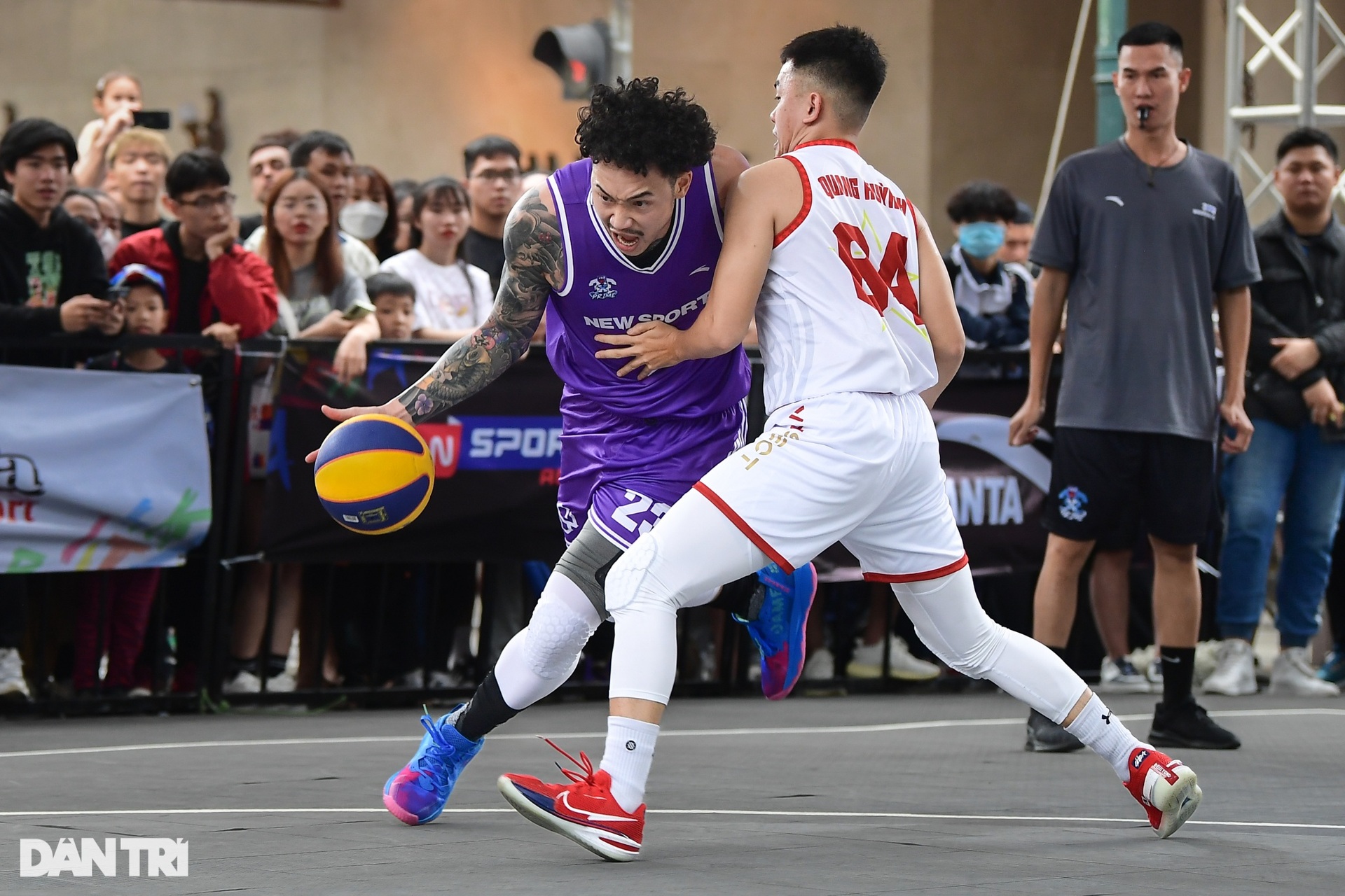 Ngôi sao tuyển bóng rổ nam Việt Nam đụng nhau ngày khai màn VBA 3x3 - 14 Ngôi sao tuyển bóng rổ nam Việt Nam đụng nhau ngày khai màn VBA 3x3 - 14