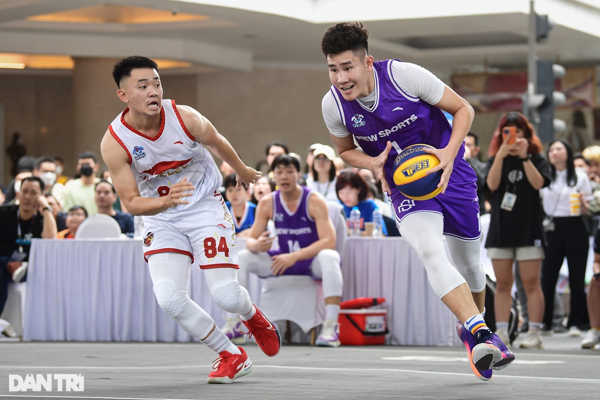 Ngôi sao tuyển bóng rổ nam Việt Nam đụng nhau ngày khai màn VBA 3x3 - 13 Ngôi sao tuyển bóng rổ nam Việt Nam đụng nhau ngày khai màn VBA 3x3 - 13