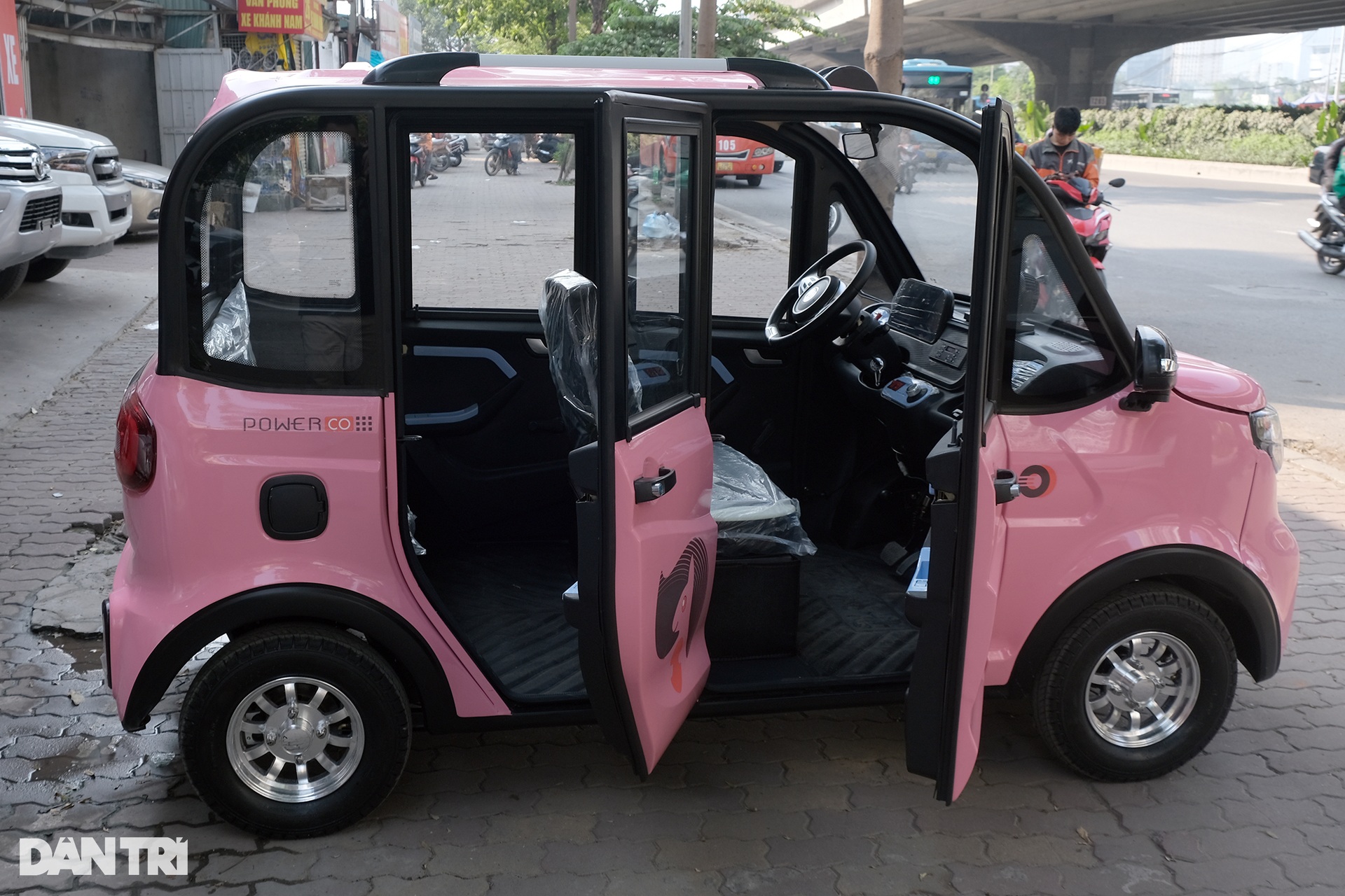 Ô tô điện mini Trung Quốc rao bán tại Việt Nam, giá chưa đến 100 triệu đồng - 3