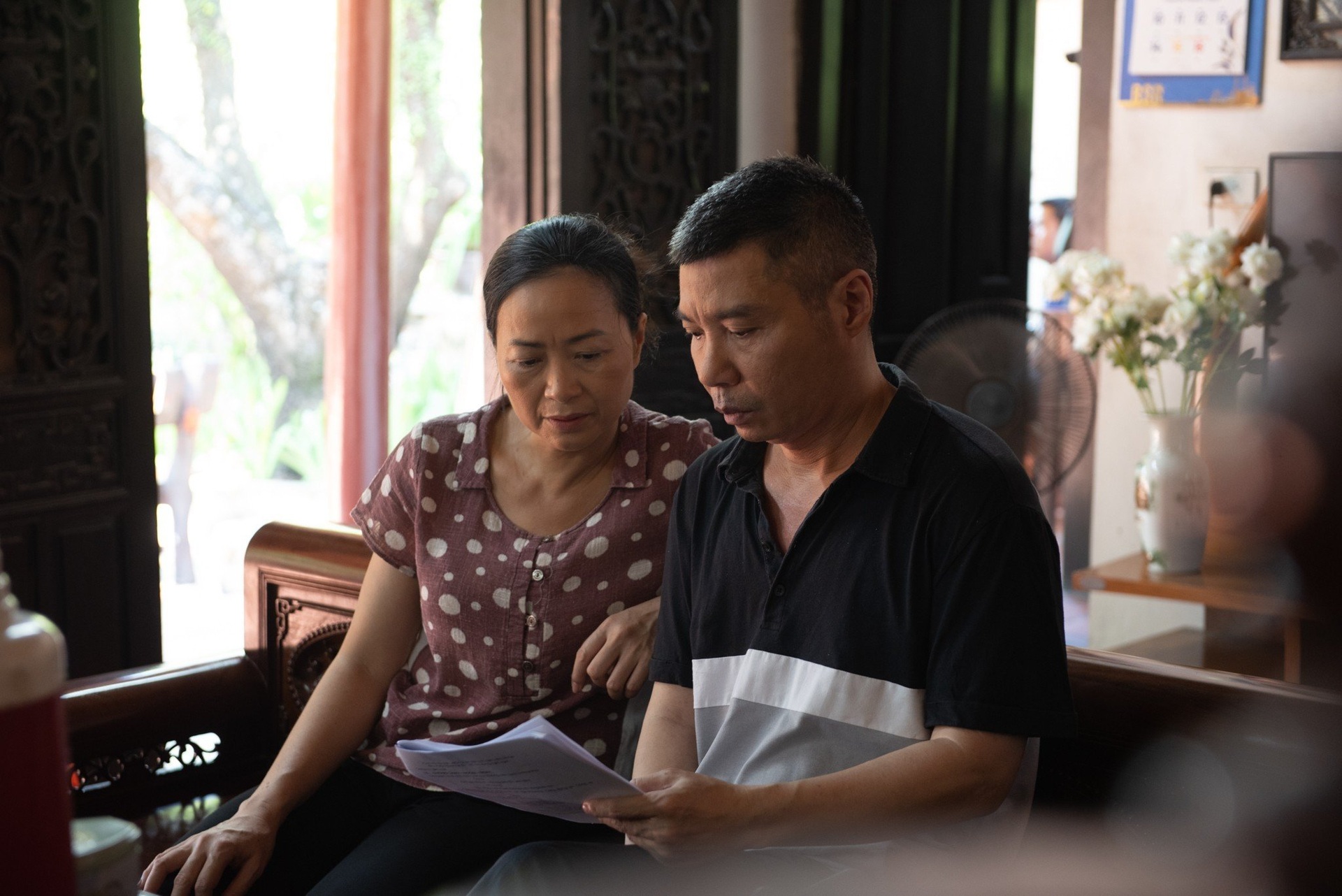 NSND Công Lý ăn cơm hộp, xúc động đọc kịch bản vào vai bố vợ khó tính - 8