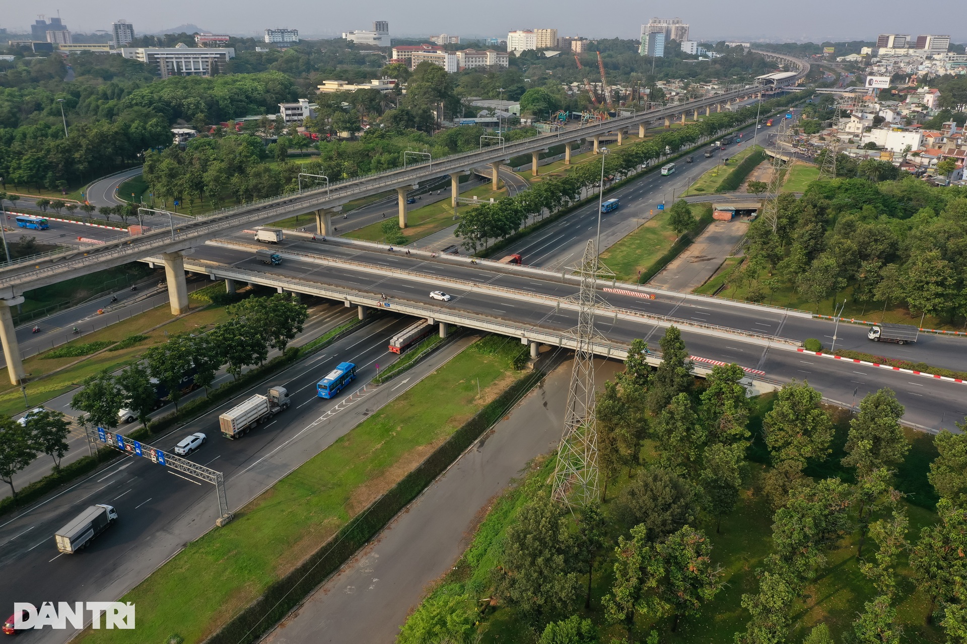 Đại lộ lớn bậc nhất TPHCM dang dở sau 15 năm triển khai mở rộng - 5 Đại lộ lớn bậc nhất TPHCM dang dở sau 15 năm triển khai mở rộng - 5