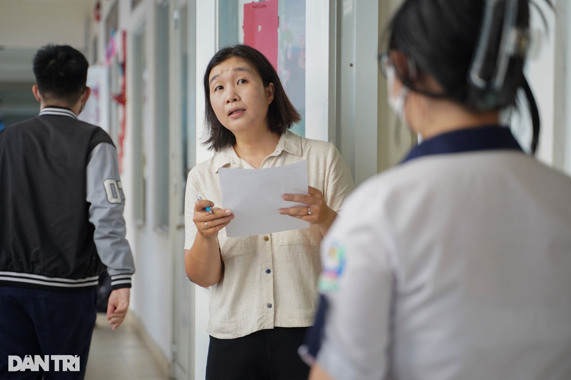 Près de 98 000 candidats de Hô-Chi-Minh-Ville participent à la répétition de l'examen de fin d'études secondaires de 2025 - 4 Gần 98.000 sĩ tử TPHCM bước vào cuộc tổng duyệt thi tốt nghiệp THPT 2025 - 4