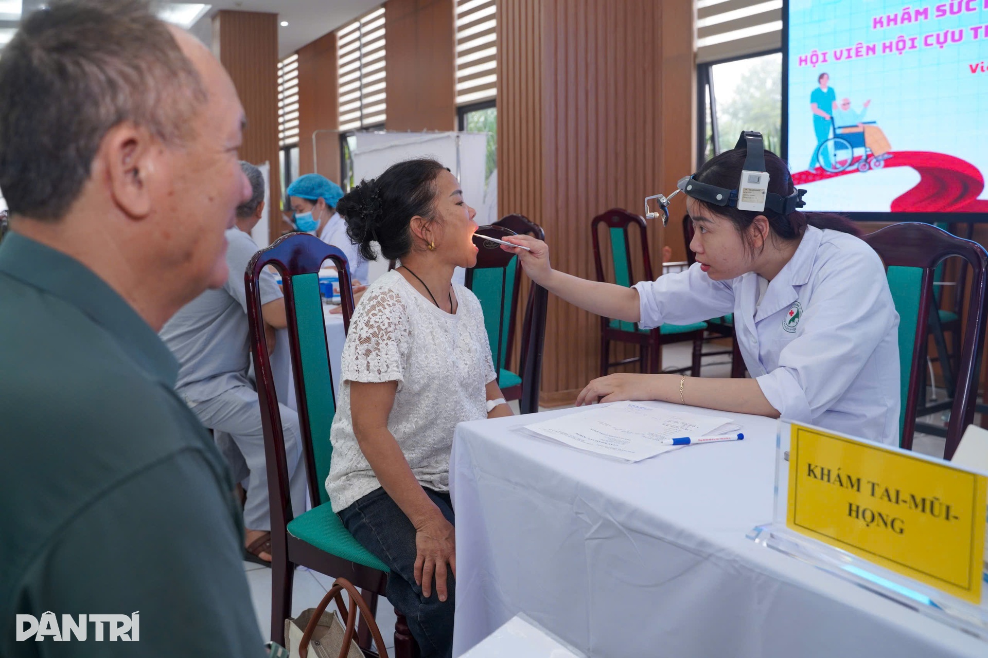 Free health checks for over 300 war veterans and dioxin victims - 4