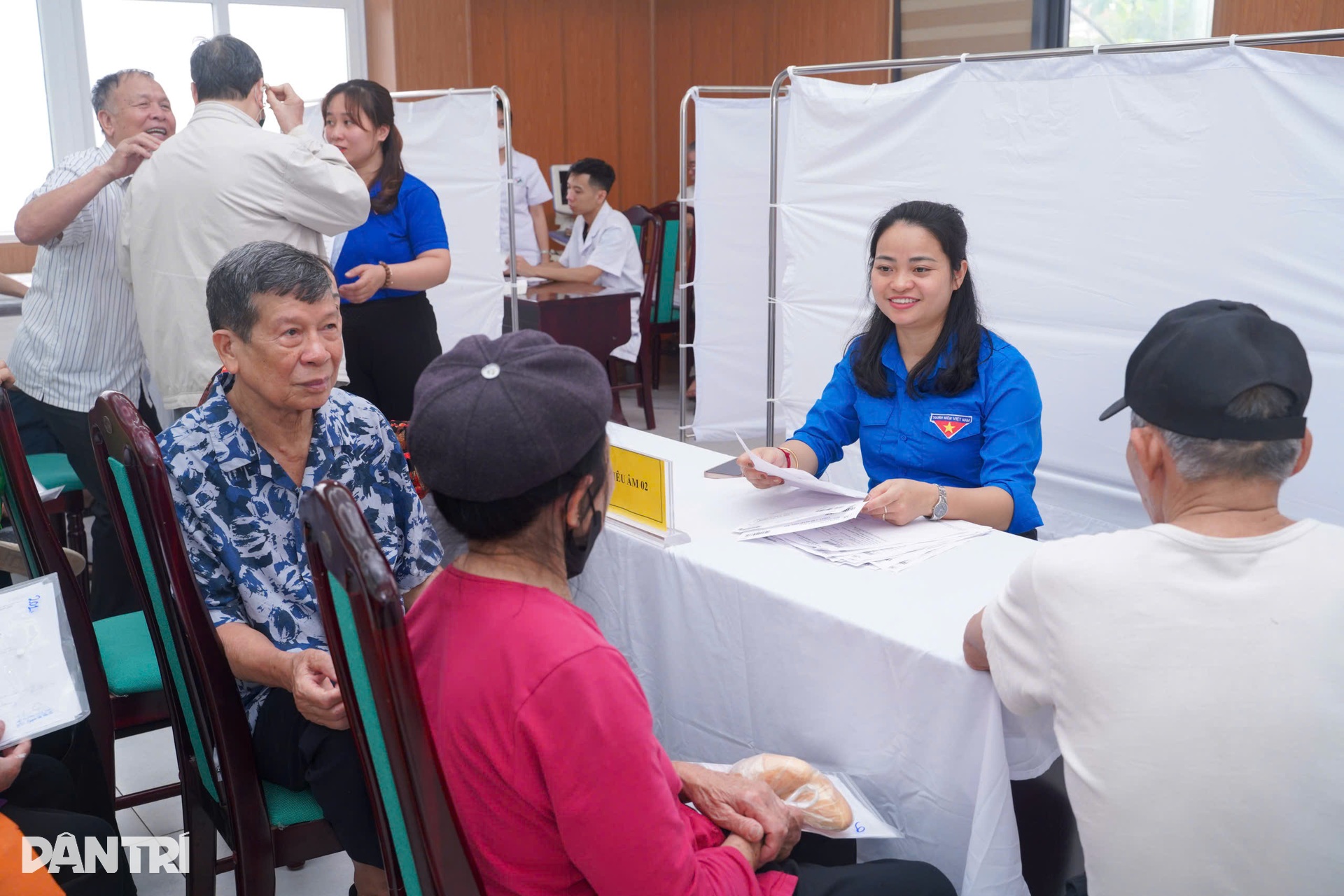 Free health checks for over 300 war veterans and dioxin victims - 8