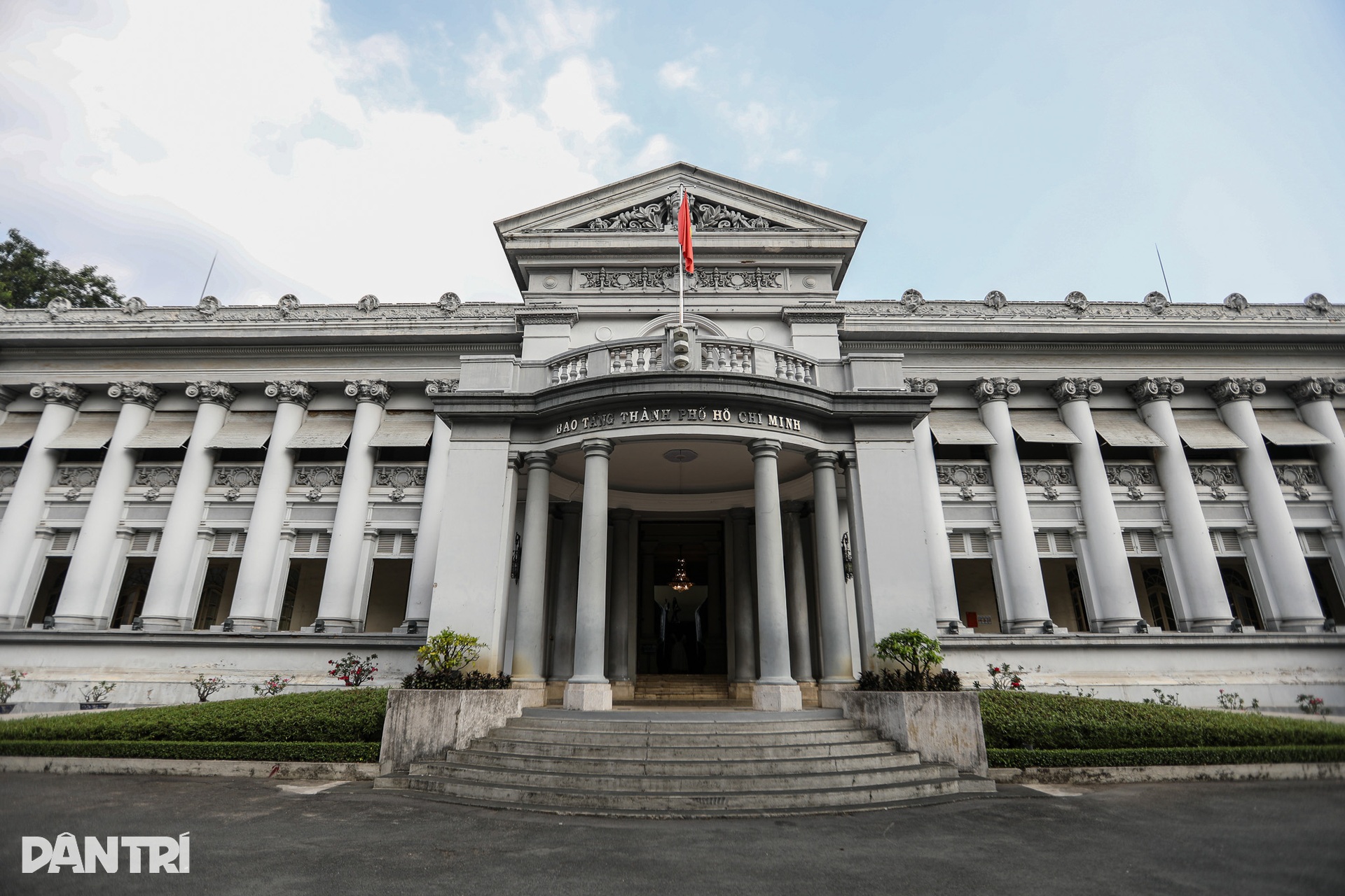 Inside Ho Chi Minh City's 136-year-old mansion with secret bunker - 1