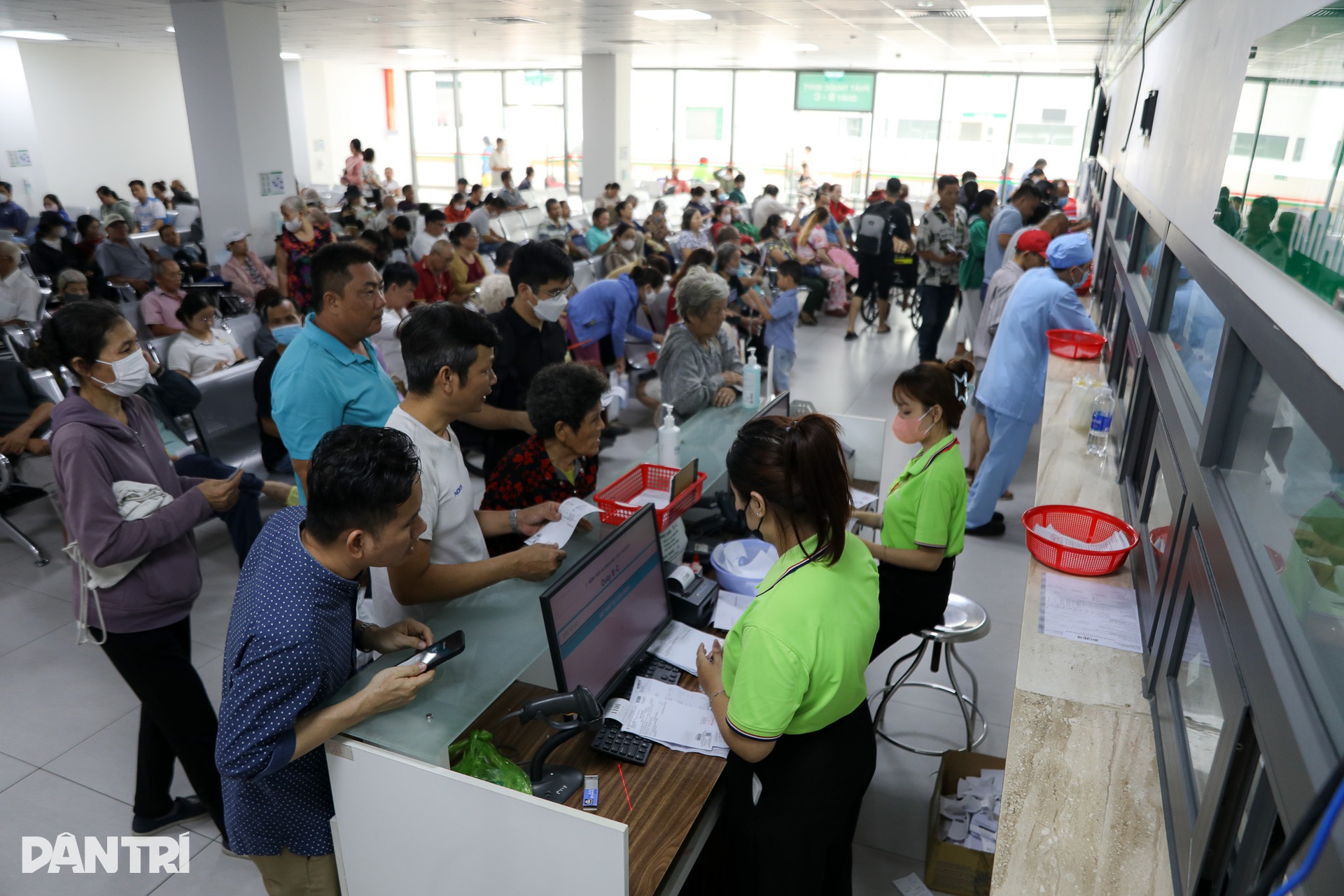 Three new hospitals ease pressure on Ho Chi Minh City healthcare - 4