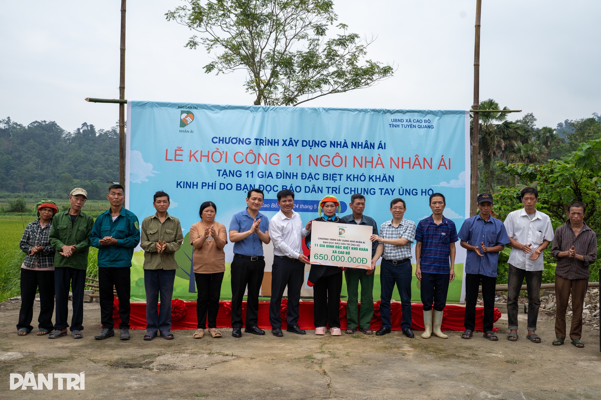 Dantri begins construction of 11 houses for poor families in Tuyen Quang - 4
