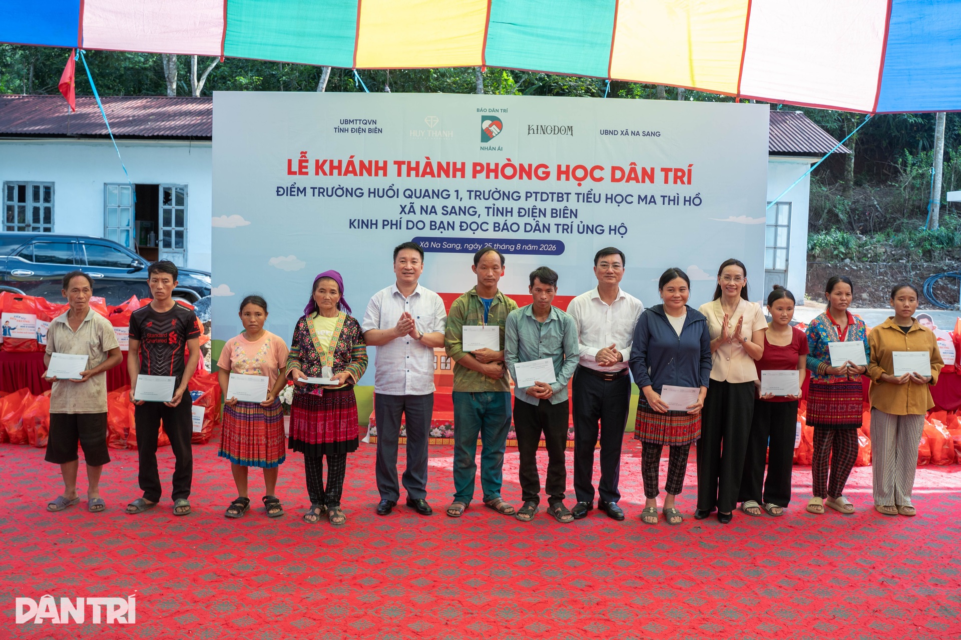Dantri readers fund new school facility in Dien Bien - 9 Dantri readers fund new school facility in Dien Bien - 9