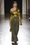 Nhà thiết kế Việt Gen Z gây sốt khi tái ngộ bà đầm thép Anna Wintour - 20