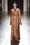 Nhà thiết kế Việt Gen Z gây sốt khi tái ngộ bà đầm thép Anna Wintour - 8