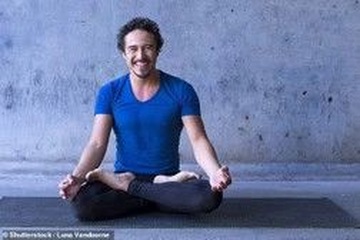 Yoga giúp nam giới "yêu" lâu hơn