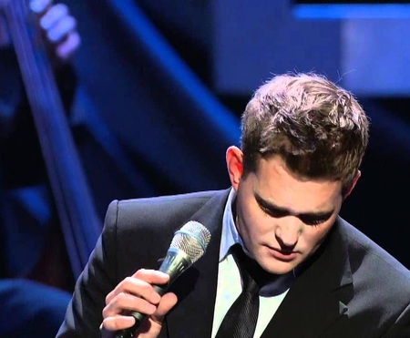 Từ giã hào quang ở tuổi 43, Michael Bublé muốn sống khác sau khi con trai 3 tuổi bị ung thư - 2 Từ giã hào quang ở tuổi 43, Michael Bublé muốn sống khác sau khi con trai 3 tuổi bị ung thư - 2